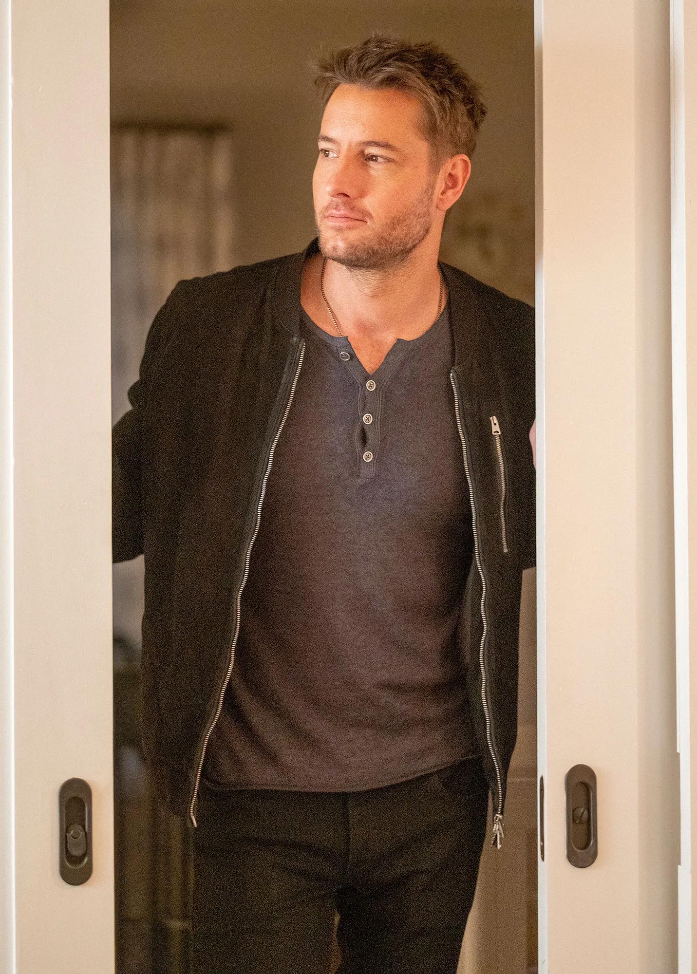 Justin Hartley Defends His Misunderstood Character From This Is Us Wish I Could Help This Guy