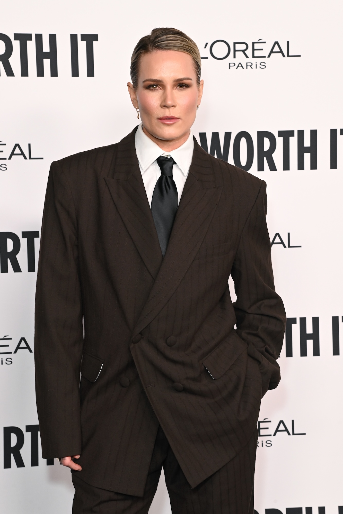 Ashlyn Harris Bio Page