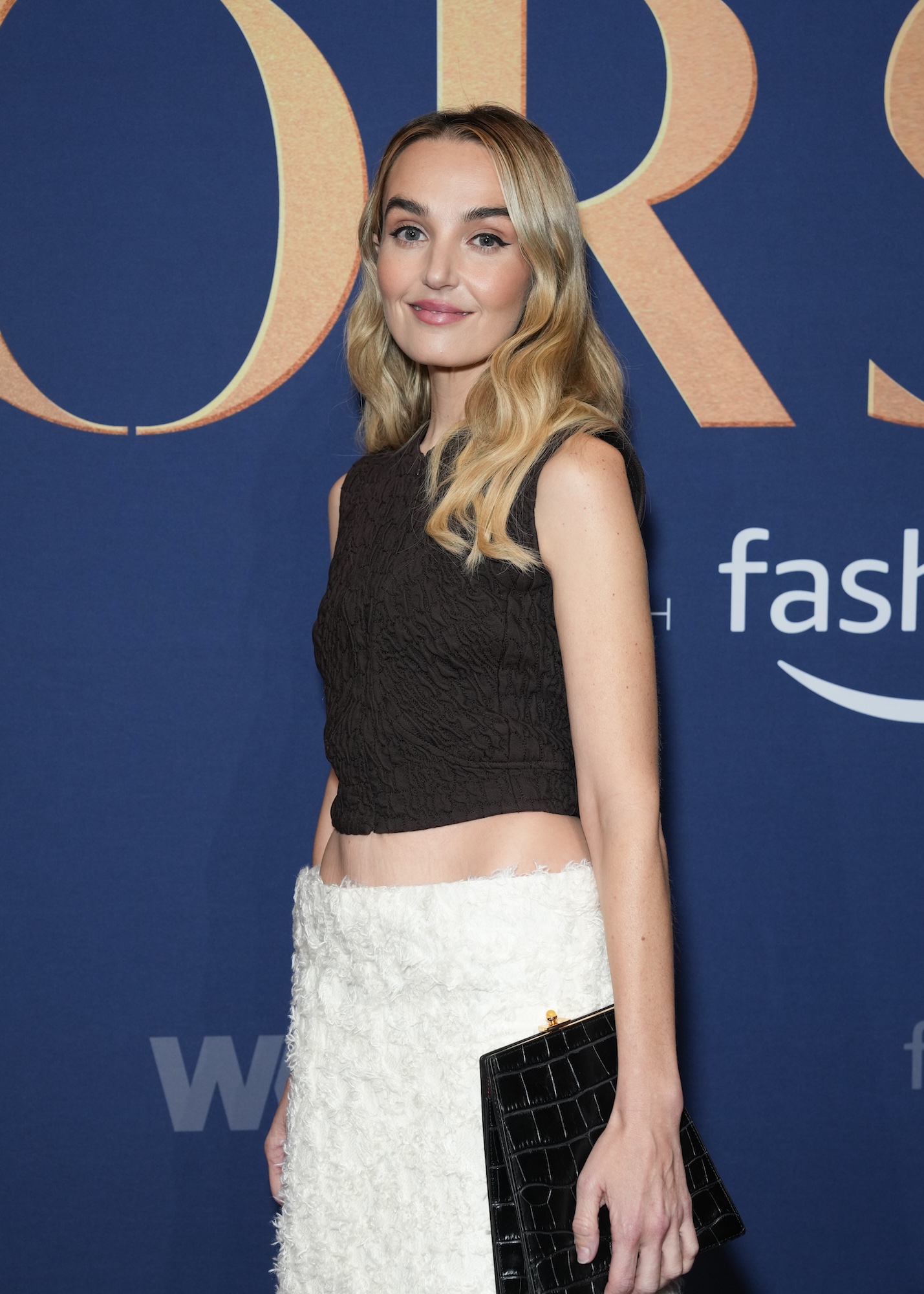 Chloe Fineman Says Elon Musk Made Her Cry When He Hosted 'SNL'