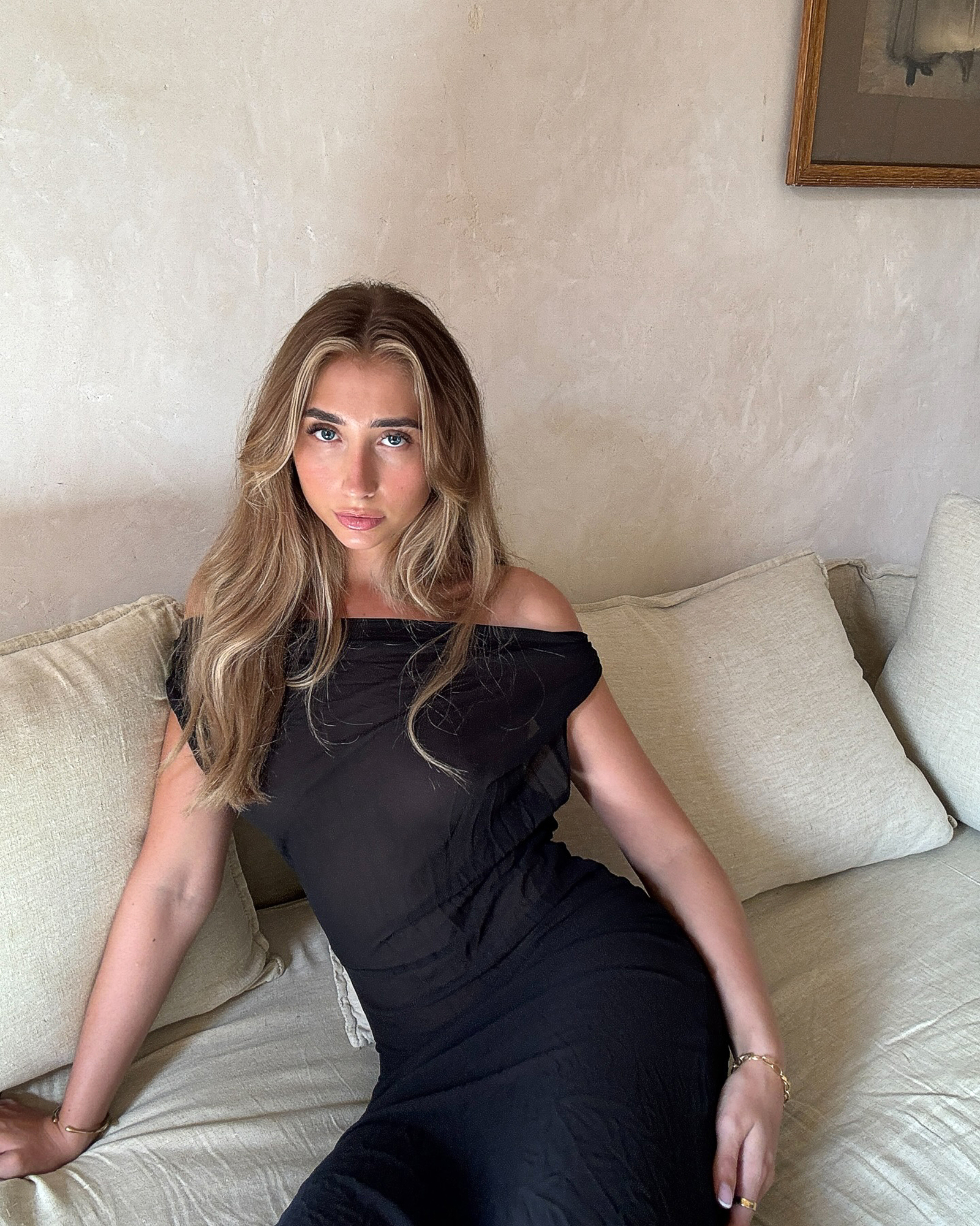 OnlyFans' Lily Phillips Has a Relatable Daily Routine Ahead of Goal to Sleep With 1000 Men in a Day