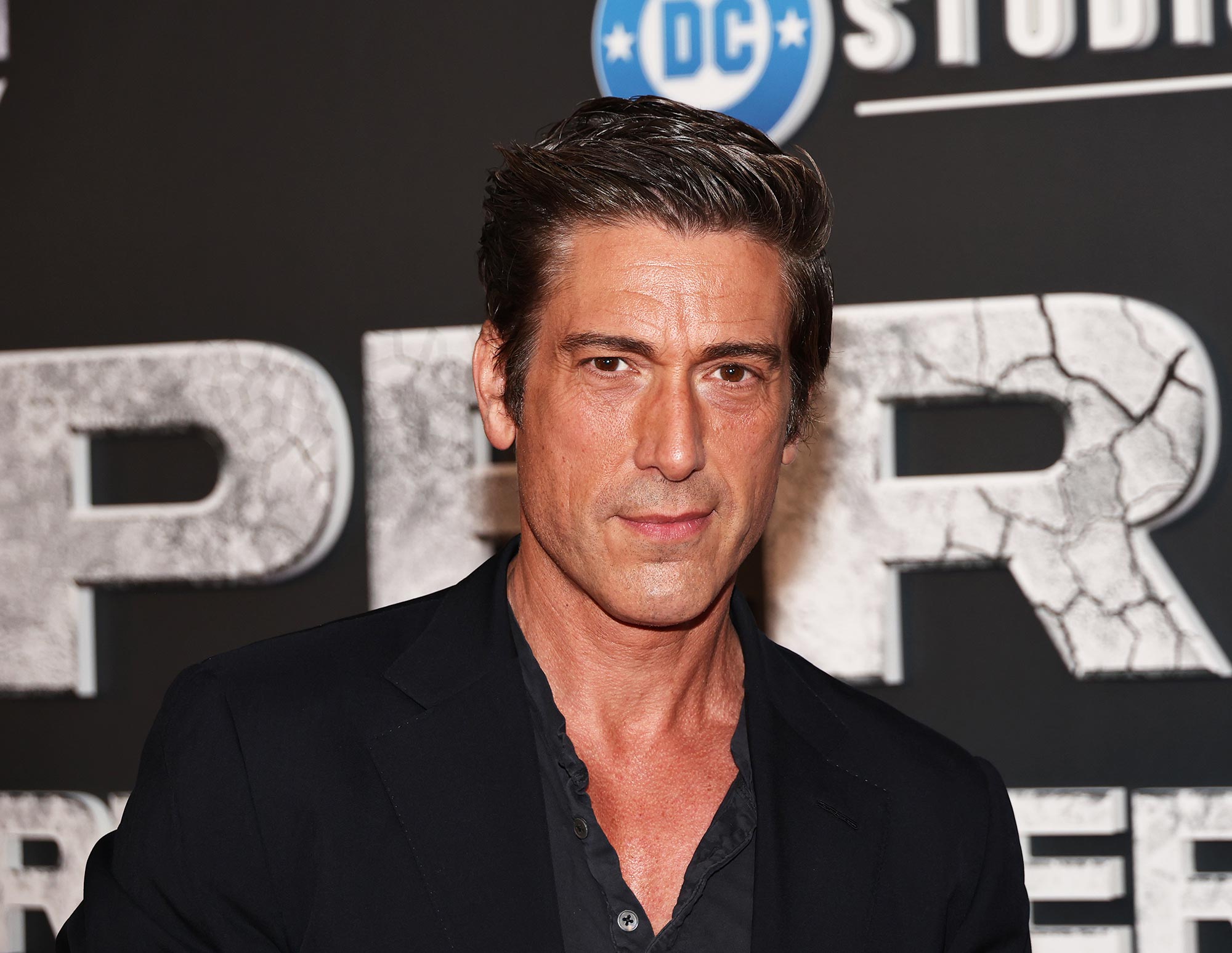 Fans Divided Over David Muirs Vain Wardrobe Hack Covering Wildfires