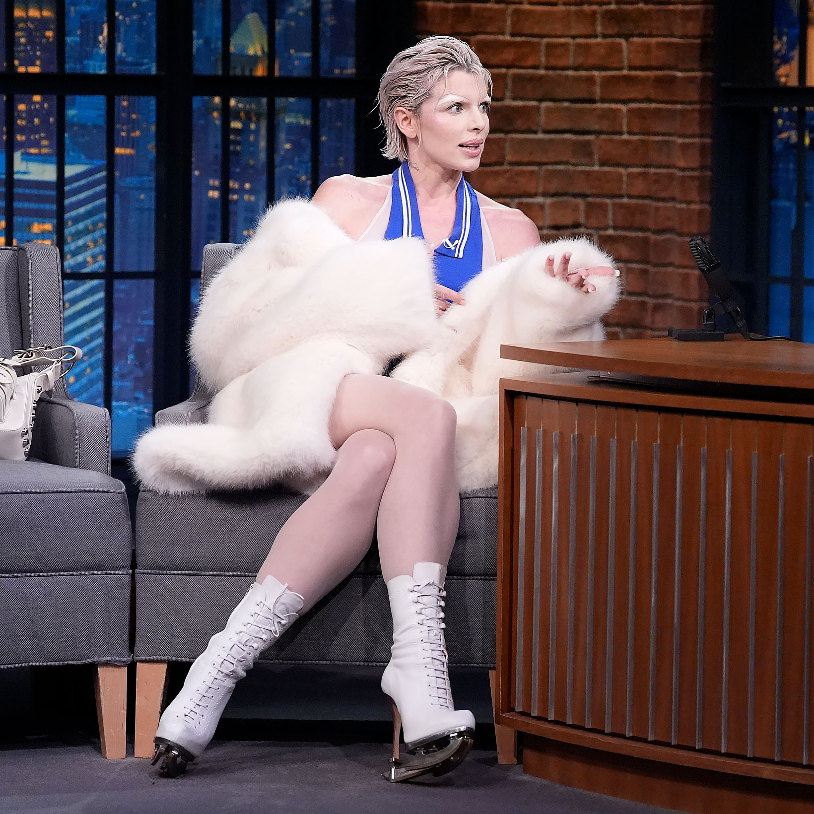 Feature Julia Fox Late Night with Seth Meyers
