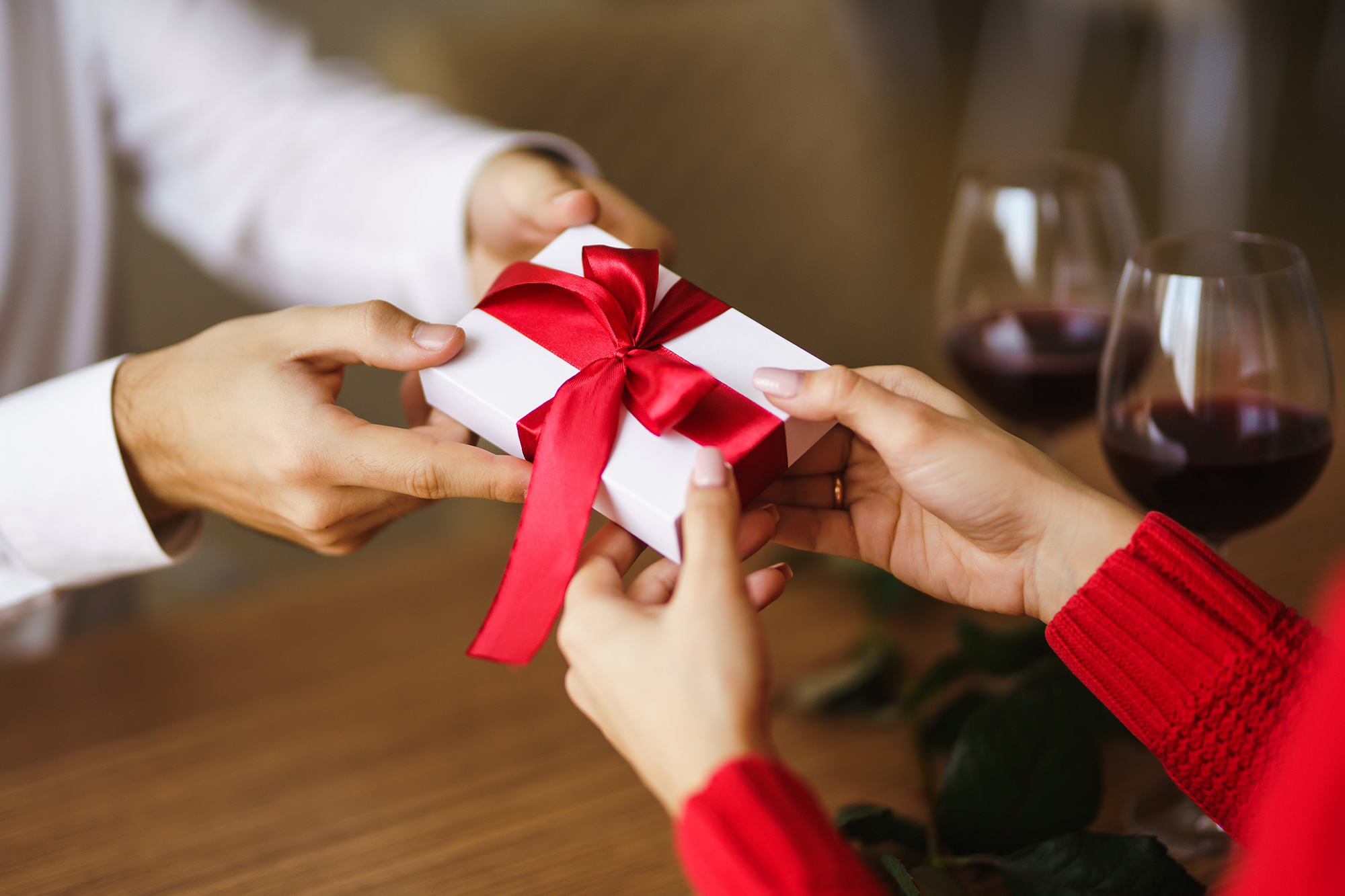 Luxurious Valentine’s Day Gifts