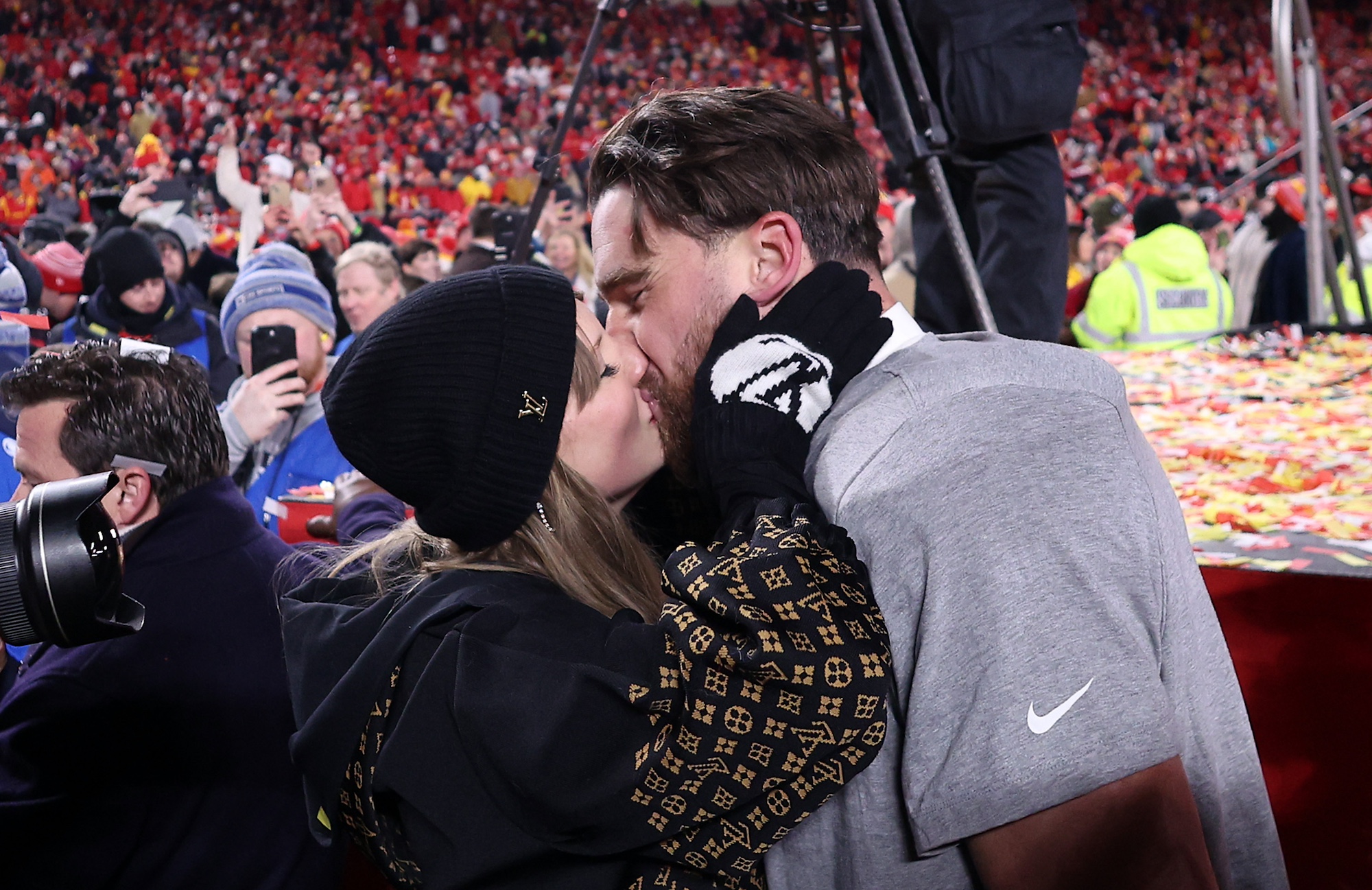 Taylor Swift Listens to ‘New Heights’ Podcast ‘Every Week’ — According to Host Travis Kelce