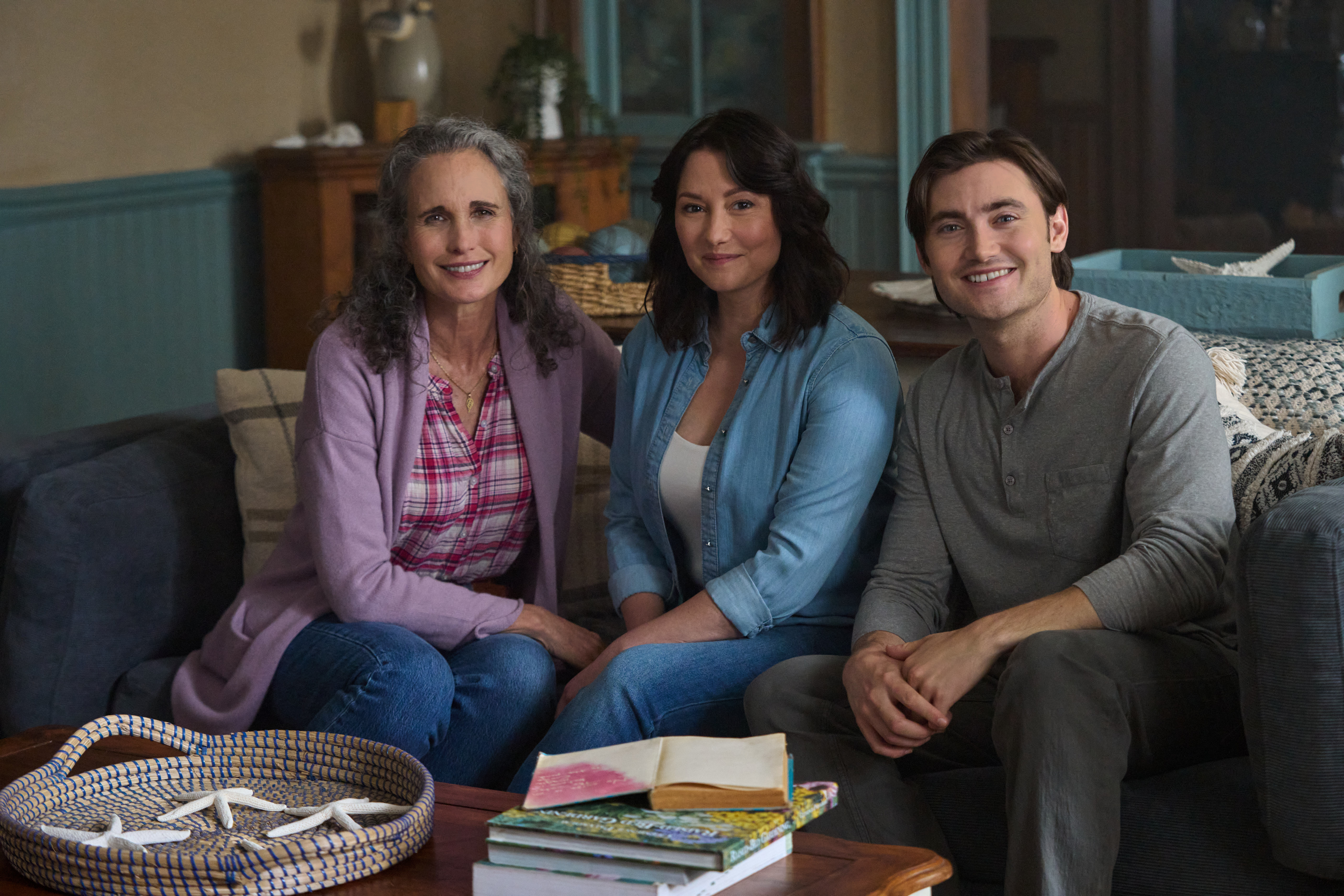 How Andie MacDowell Is Like a Mom to Costars on 'The Way Home' Set
