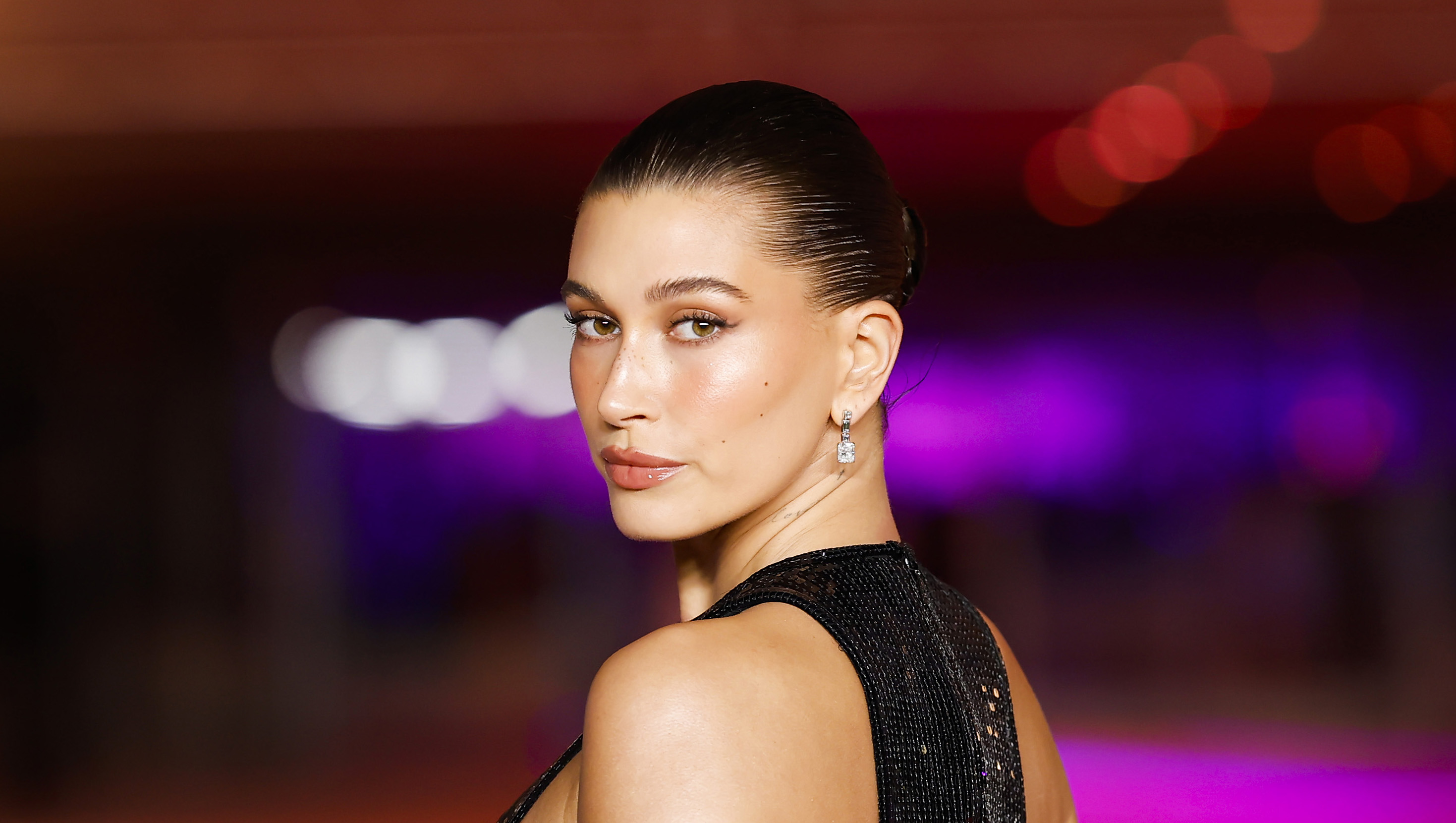 LOS ANGELES, CALIFORNIA - DECEMBER 03: Hailey Bieber attends the Academy Museum of Motion Pictures 3rd Annual Gala Presented by Rolex at Academy Museum of Motion Pictures on December 03, 2023 in Los Angeles, California. (Photo by Emma McIntyre/Getty Images for Academy Museum of Motion Pictures )