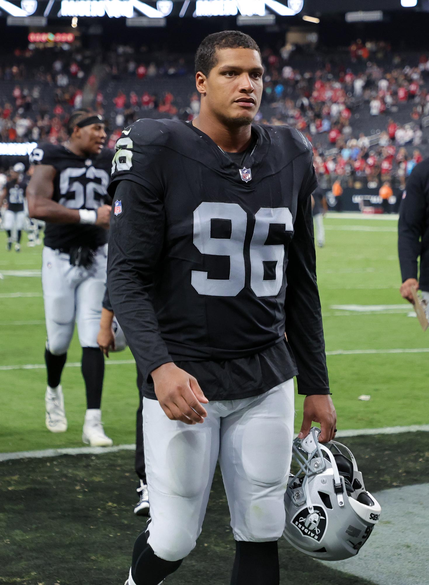 Isaac Rochell Retires from NFL