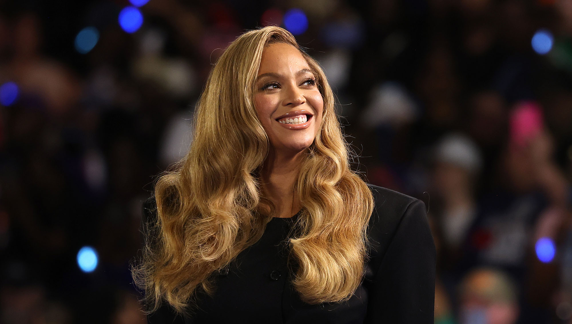 Beyonce's Take On Denim On Denim Is Too Good - Shop The Look!