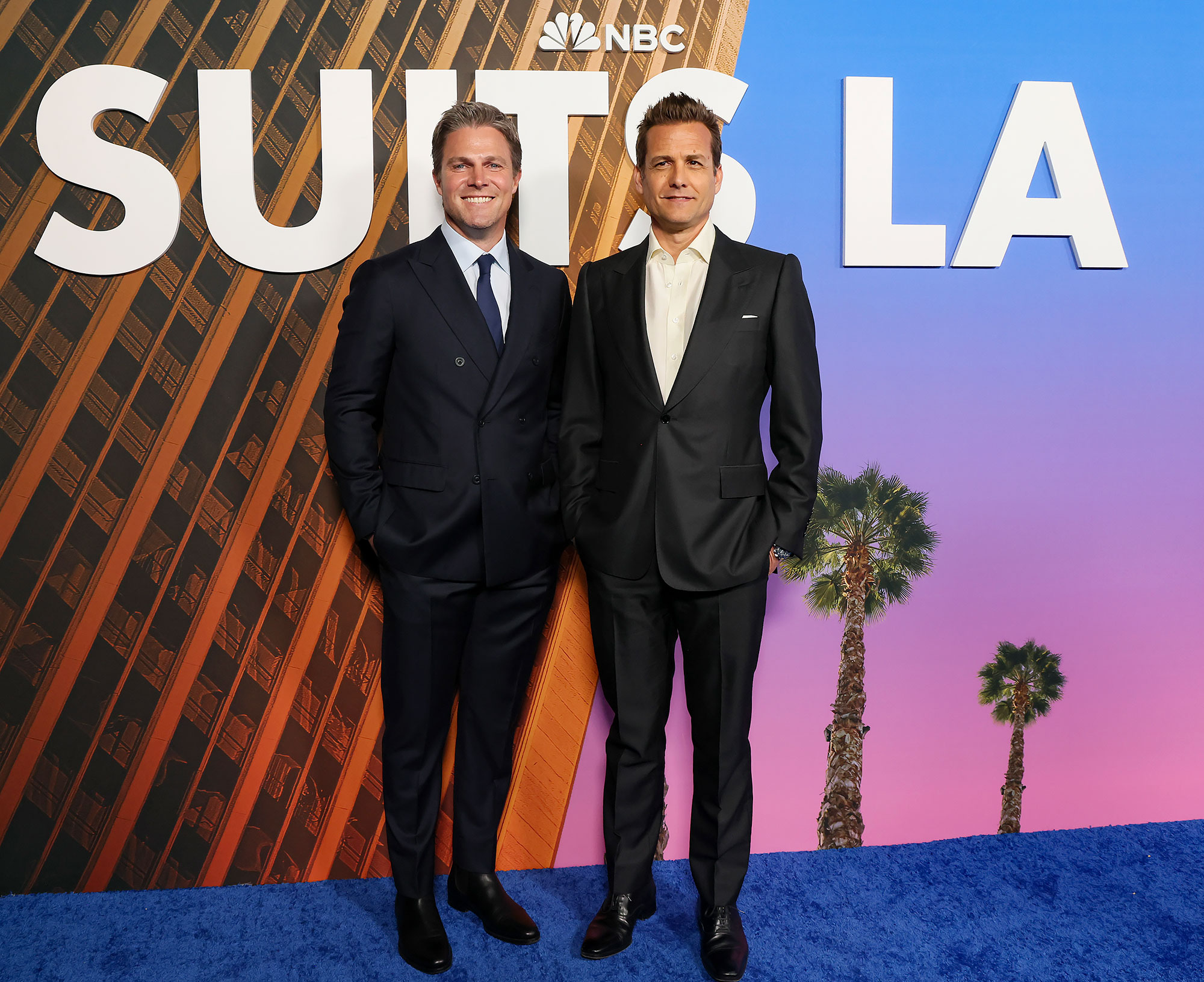 Suits Gabriel Macht Poses With Stephen Amell at Suits LA Premiere