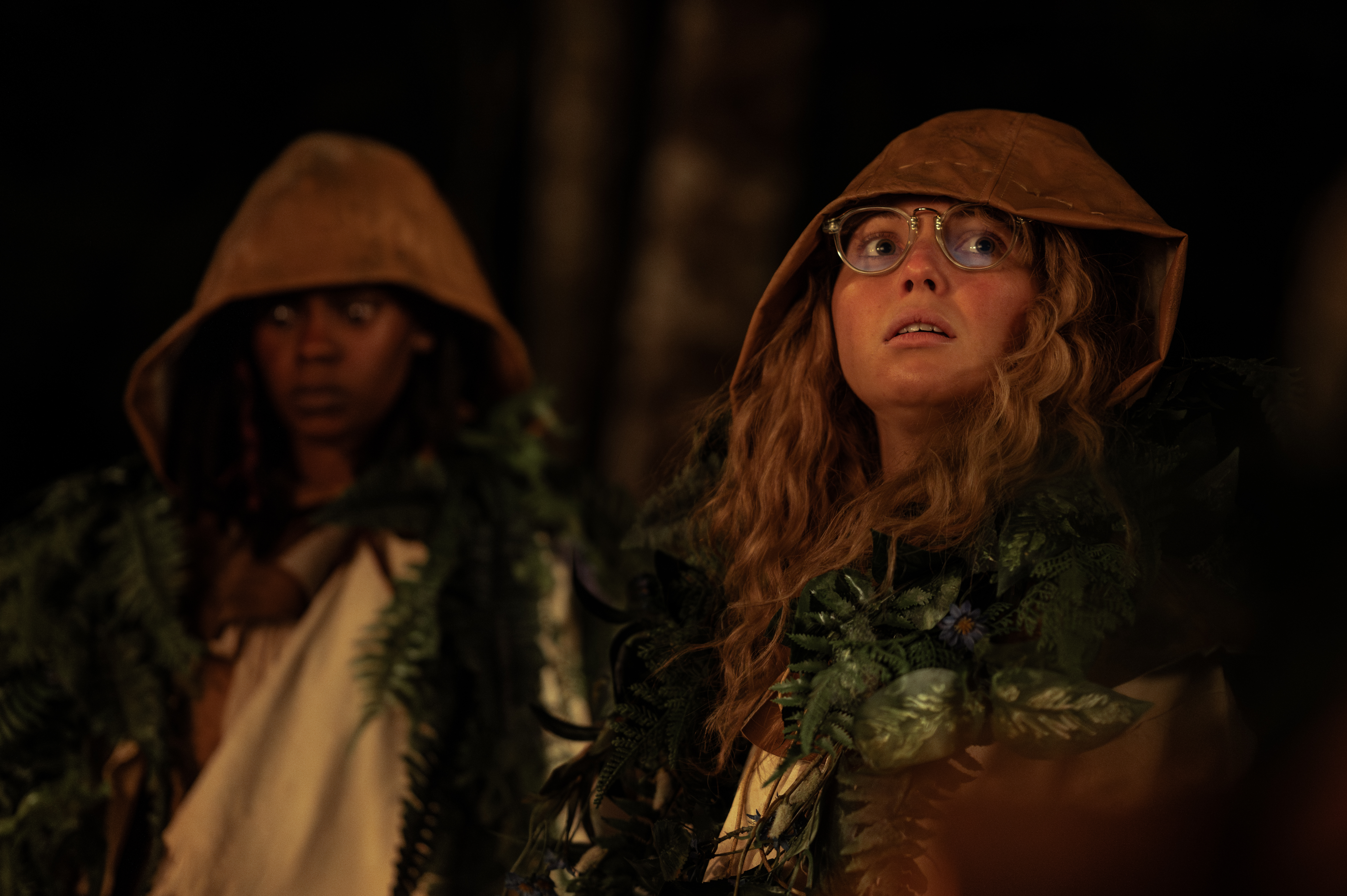 Samantha Hanratty Reveals Which Yellowjackets Fan Theories She Loves Which She Hopes Aren t True and More