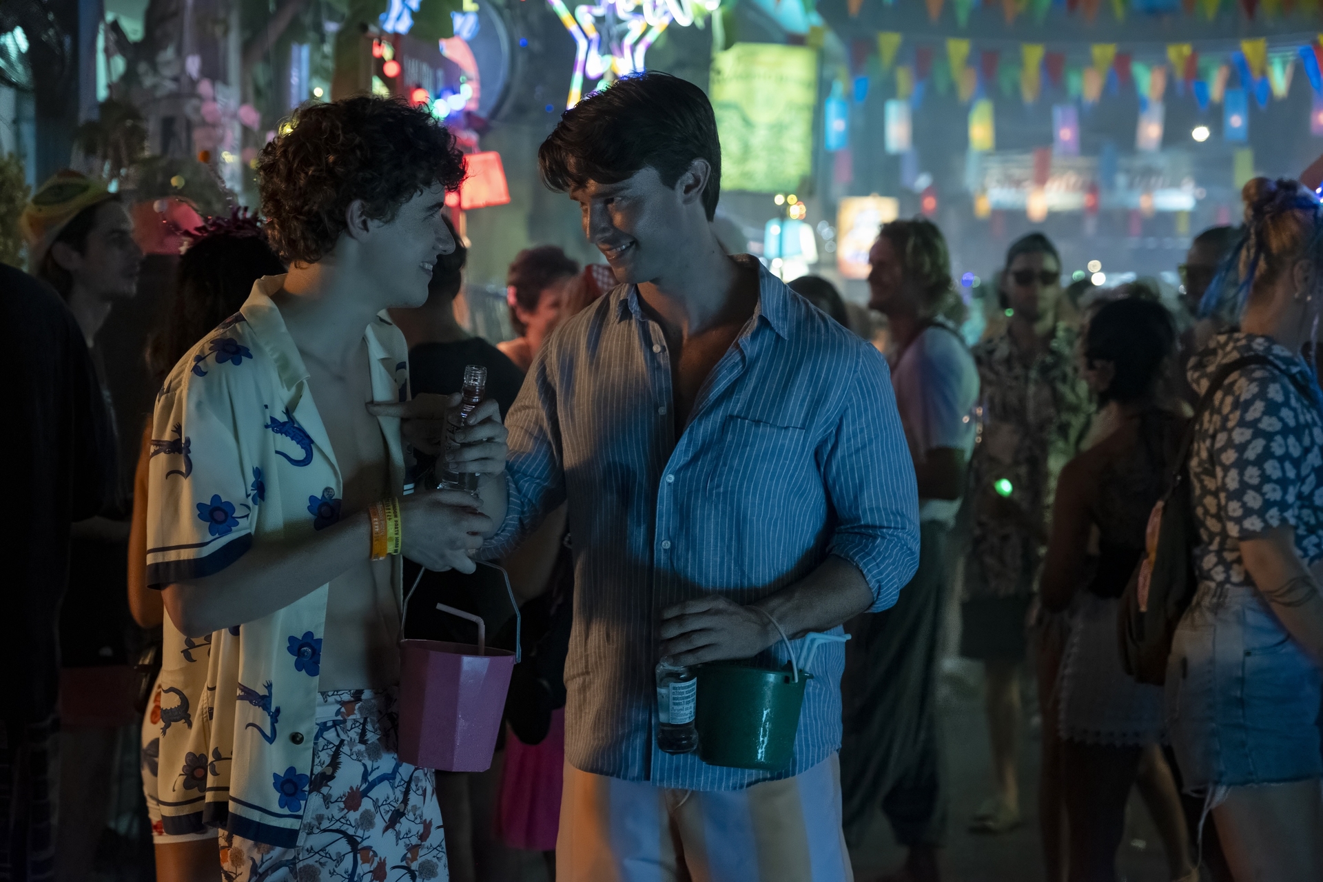 'White Lotus' Cast's Quotes About Those Weird Incest Vibes Between Brothers
