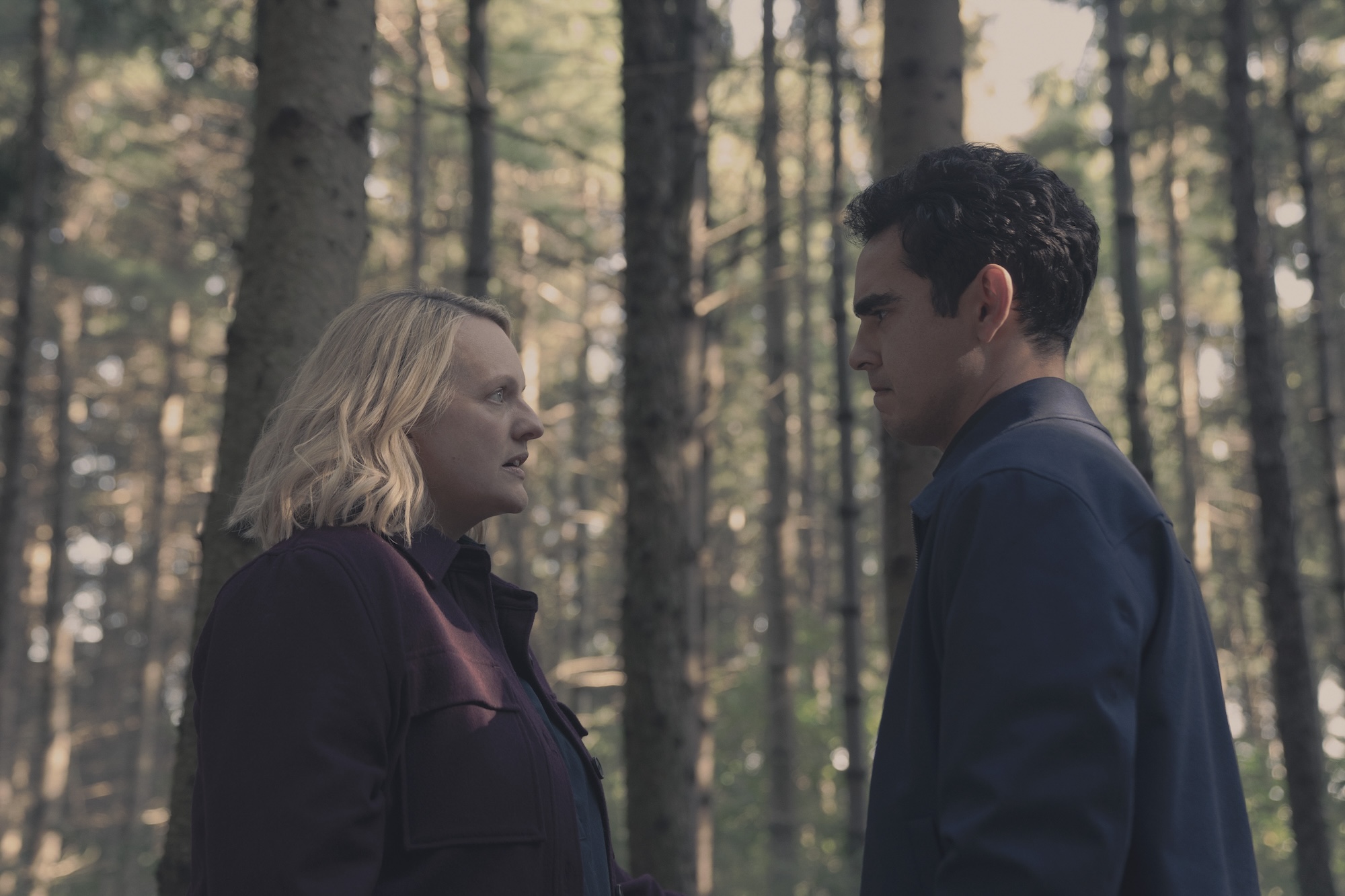 Handmaid s Tale Sets Up Multiple Deaths a Proposal and Shocking Reunion