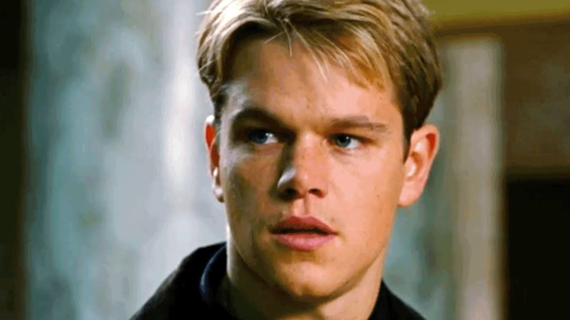 Matt Damon looks concerned in Rounders.