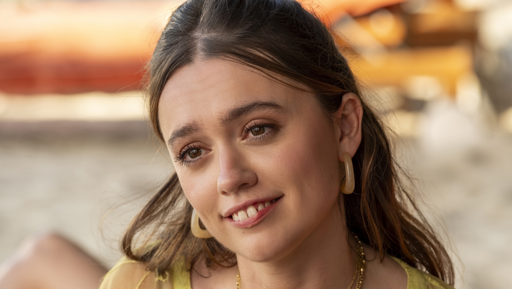 make-mascara-white-lotus