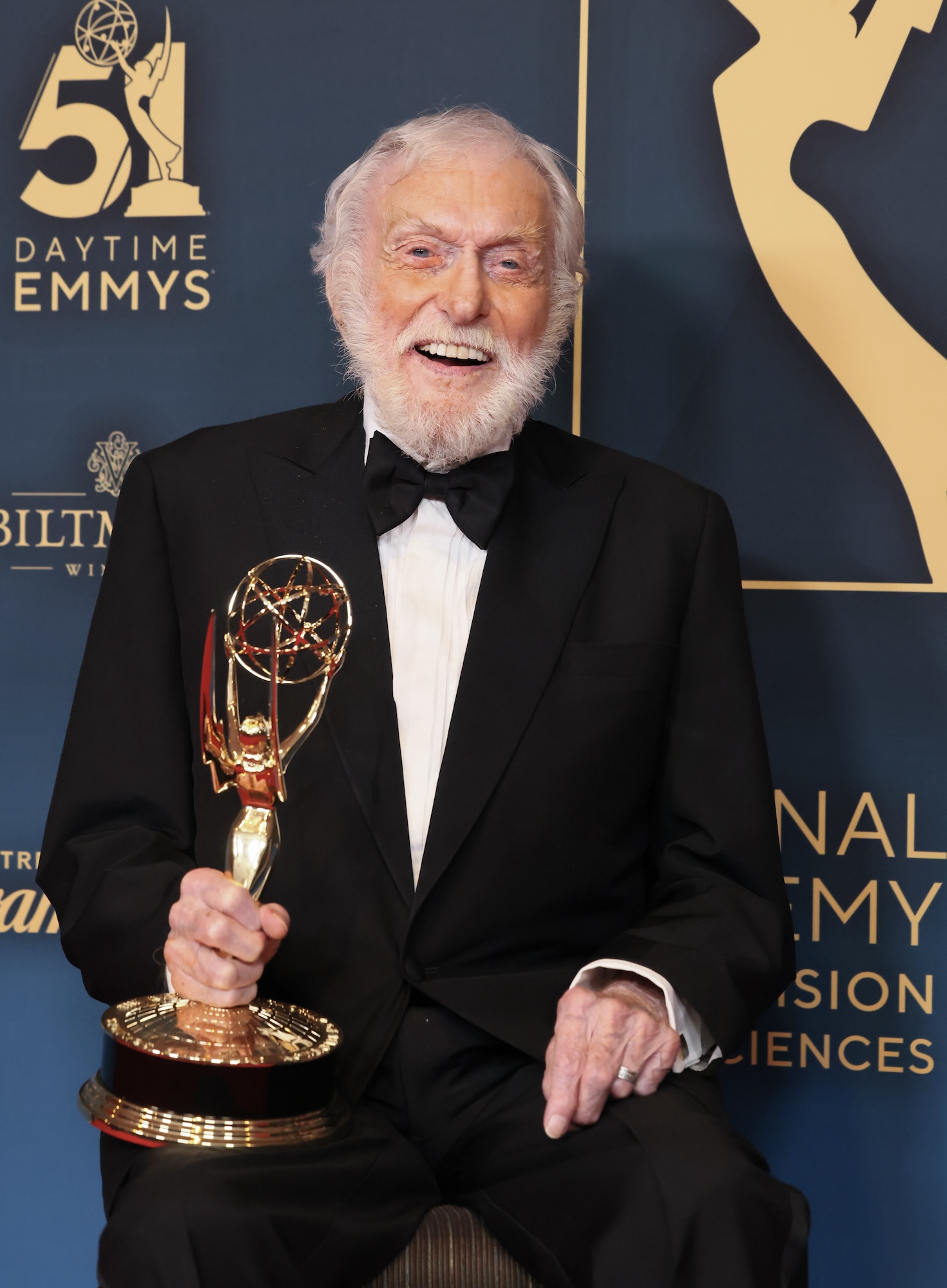 Dick Van Dyke’s Wife Jokes It’s a ‘Curse’ Husband Keeps Outliving All of His Famous Friends