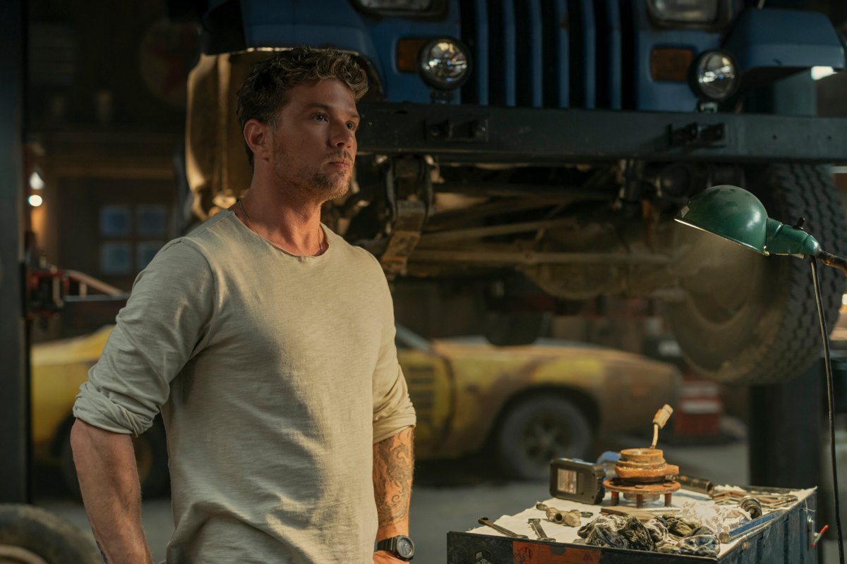 How Ryan Phillippe Set an Example as a Father Figure