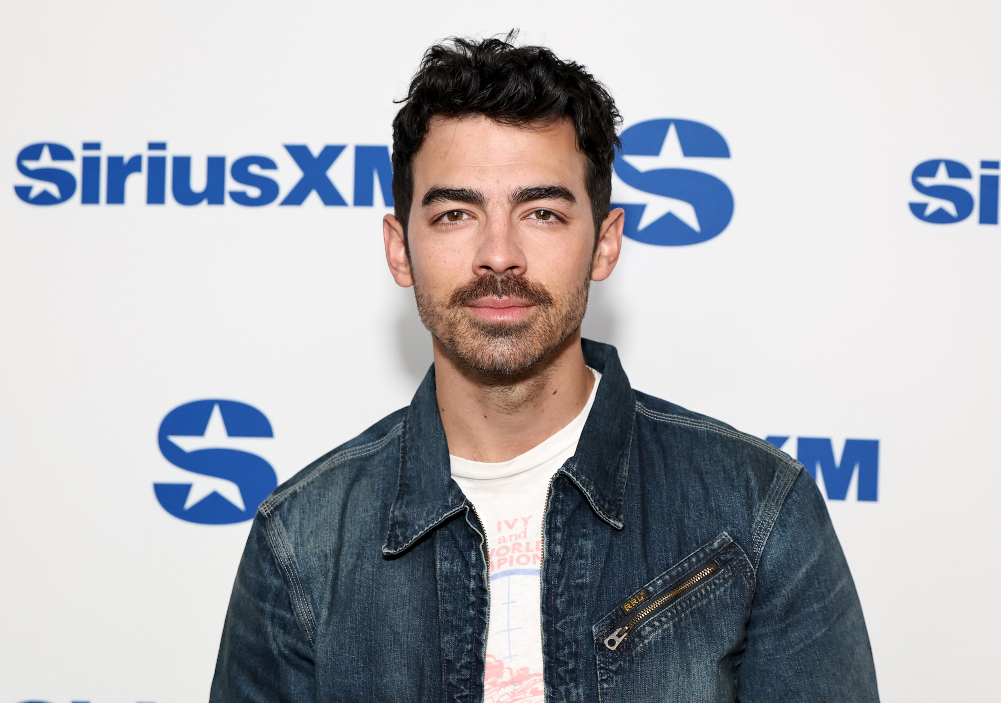Joe-Jonas-GettyImages-2212598882