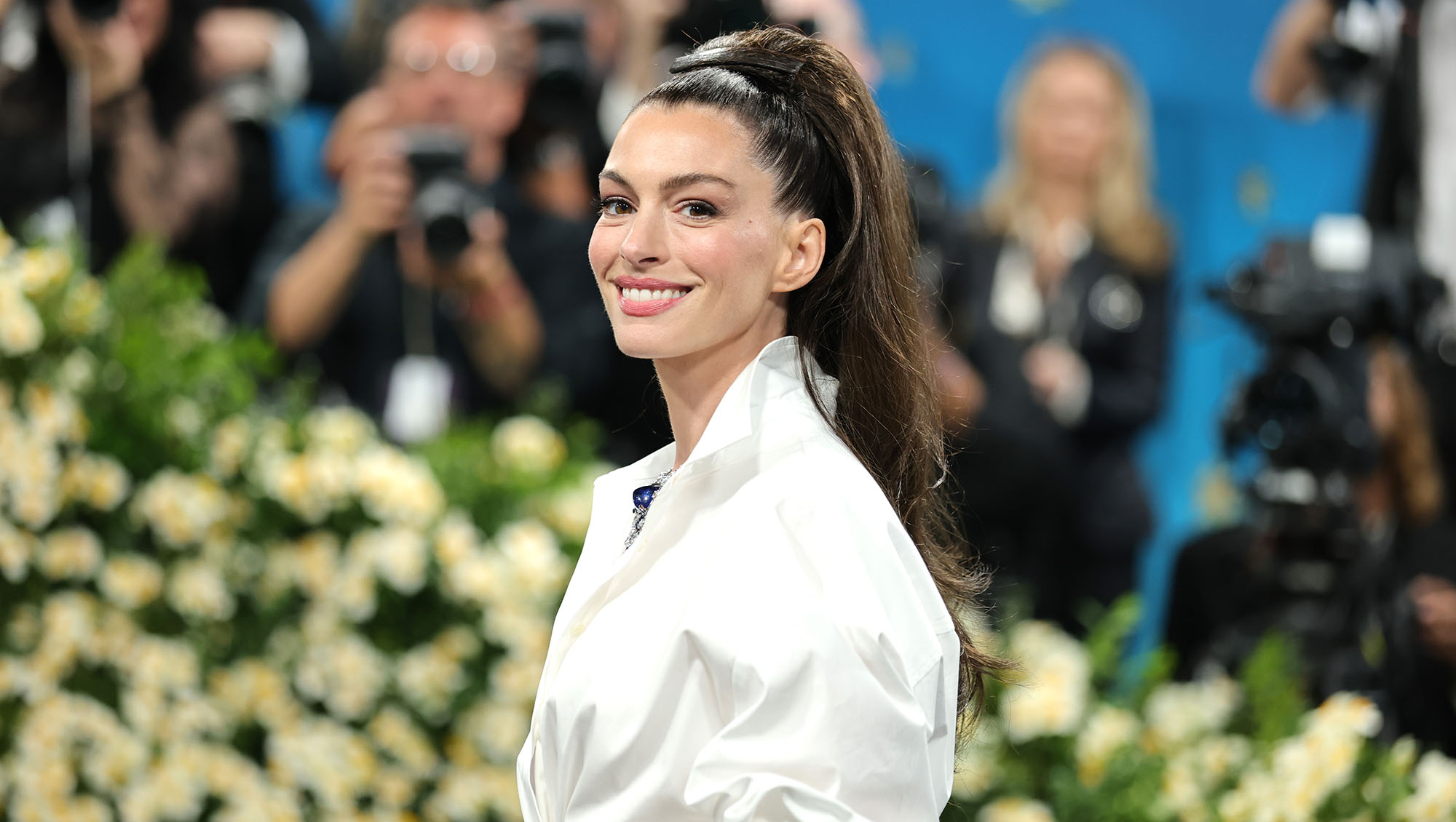 This $56 Amazon Watch Looks Identical to Anne Hathaway’s 4-Figure One