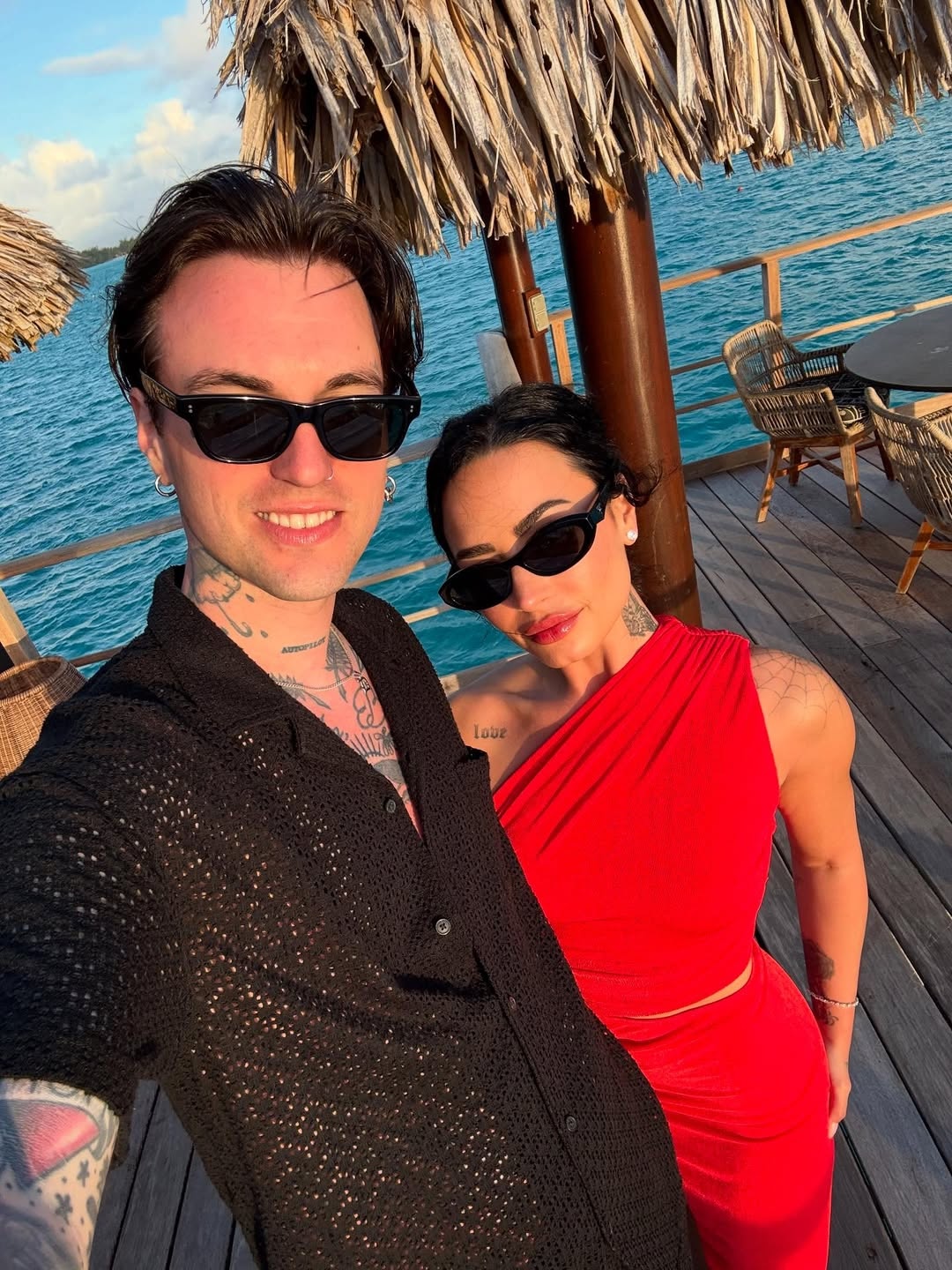 Demi-Lovato-Honeymoon