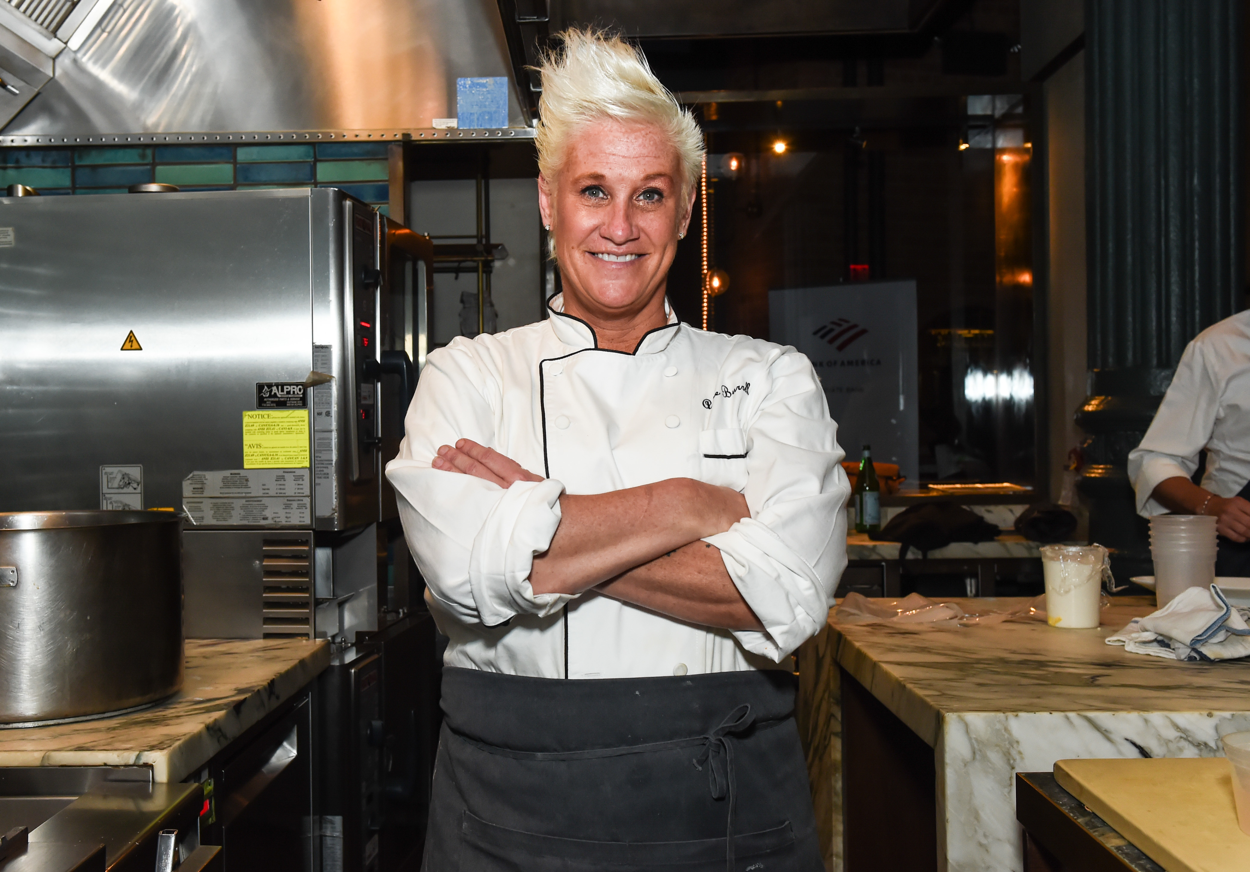 911 Caller Says Anne Burrell Went Into Cardiac Arrest Before Death
