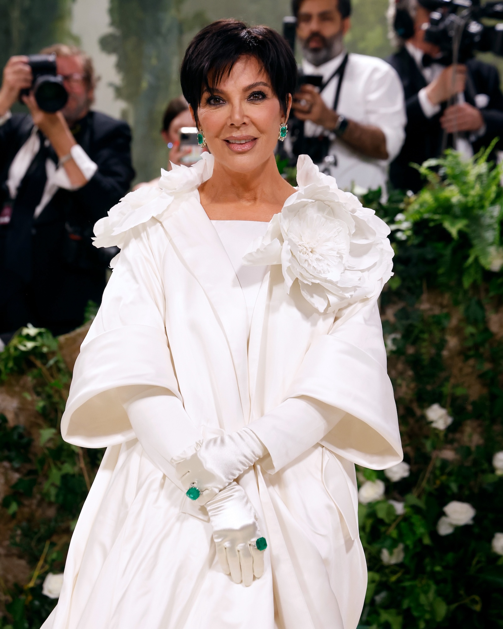 Kris Jenner Reveals Kylie Jenner's Breast Surgeon Did Her First Facelift