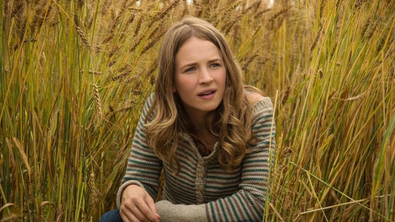 Britt Robertson in Tomorrowland