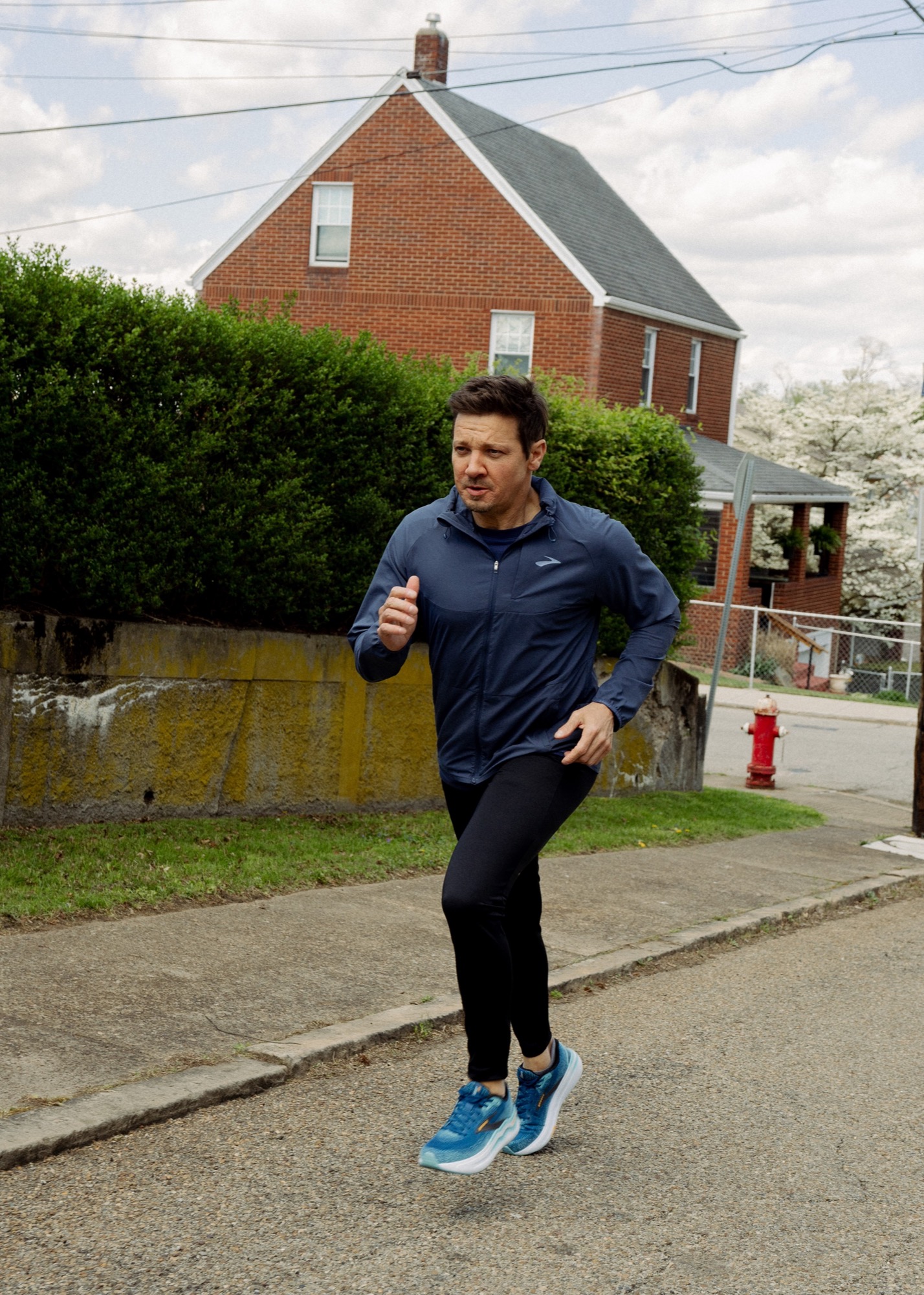 BROOKS x RENNER 3 Jeremy Renner Talks Learning How to Walk and Run After His Snowplow Accident