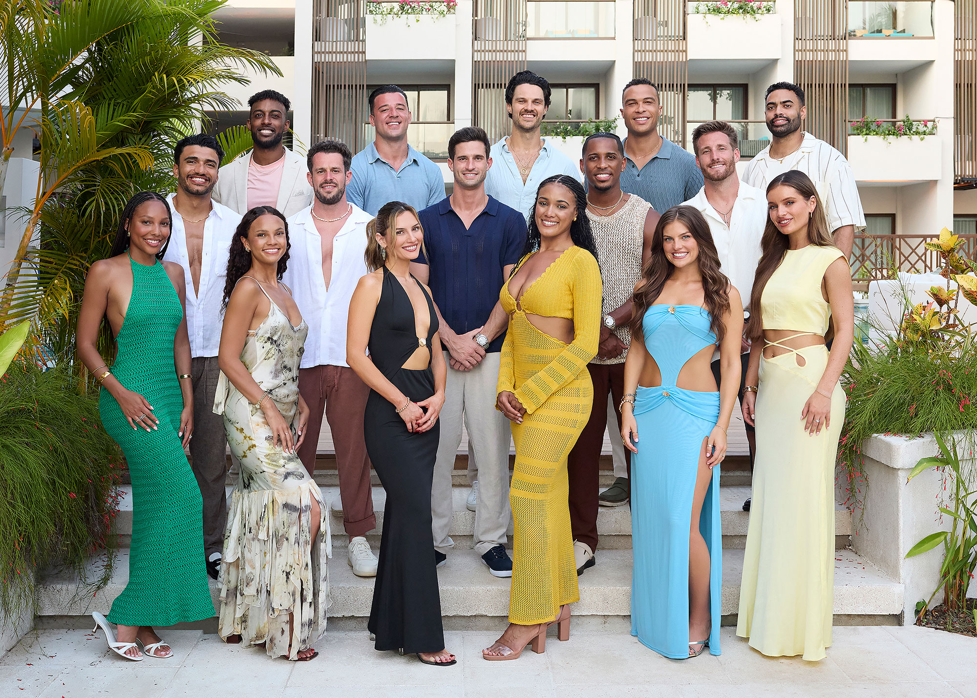 Cast Bachelor in Paradise Sends Home 4 First Round Picks on Night 1