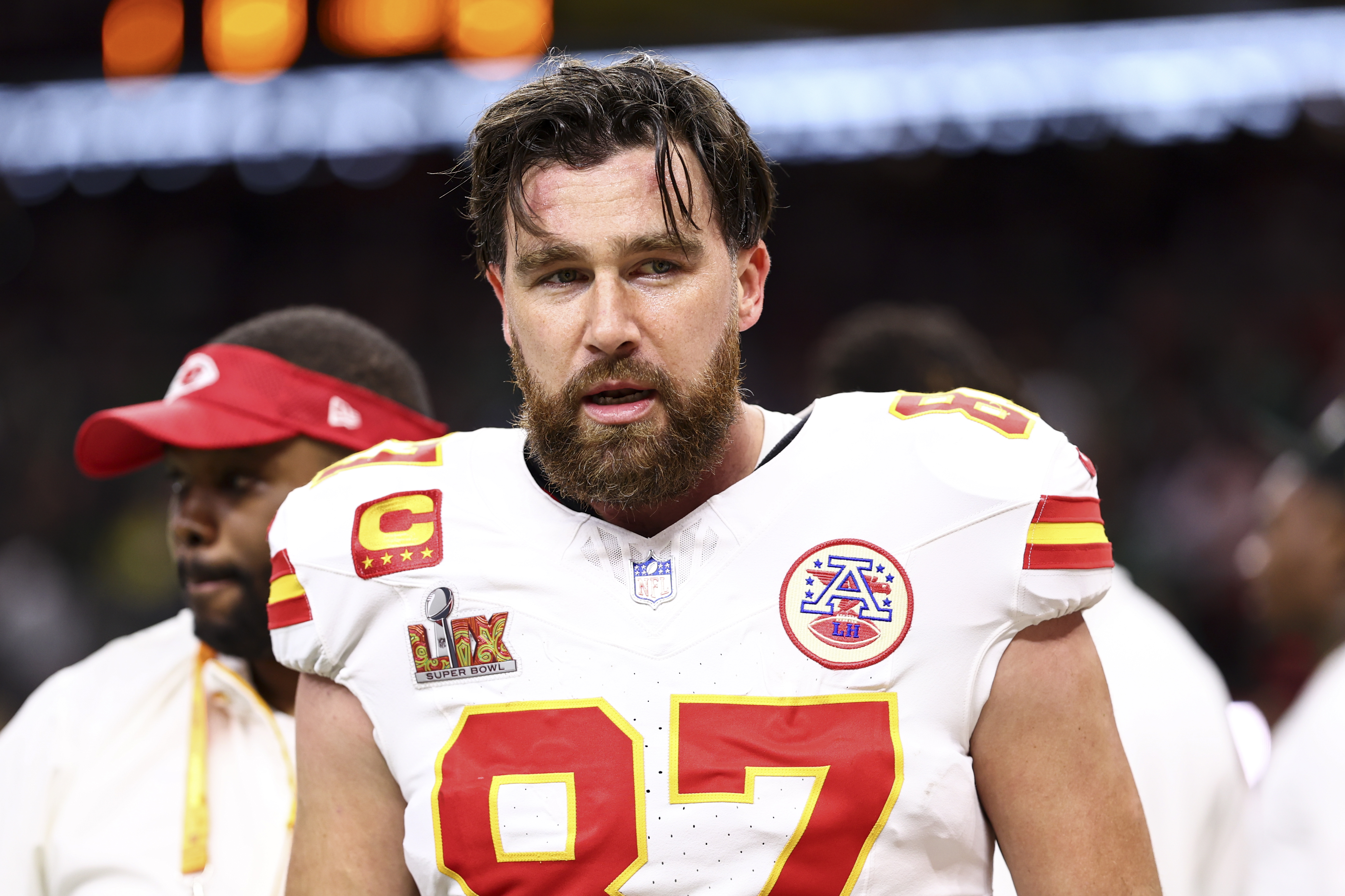 GettyImages-2198053913-Kelce.jpg