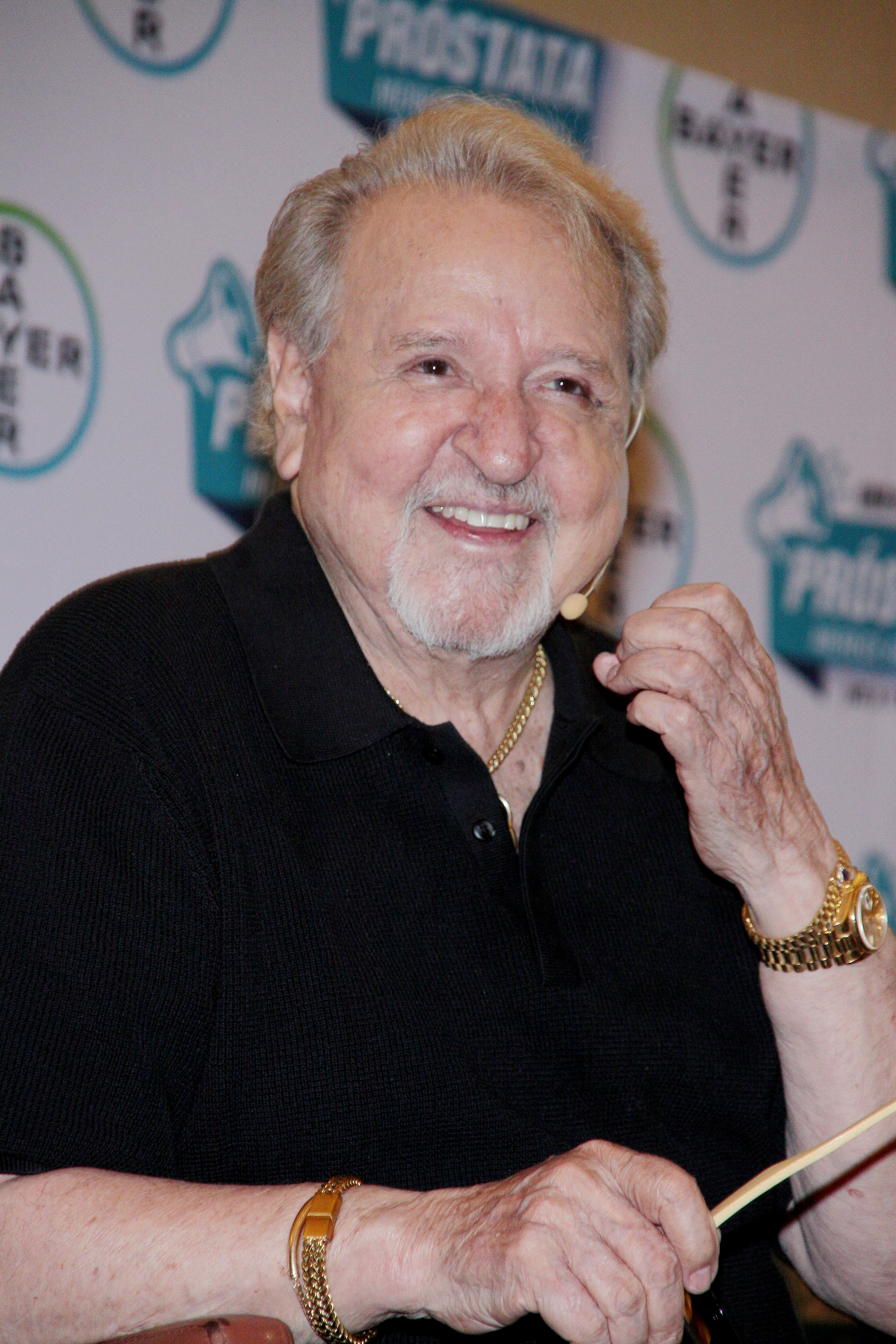 Carlos Villagrán.