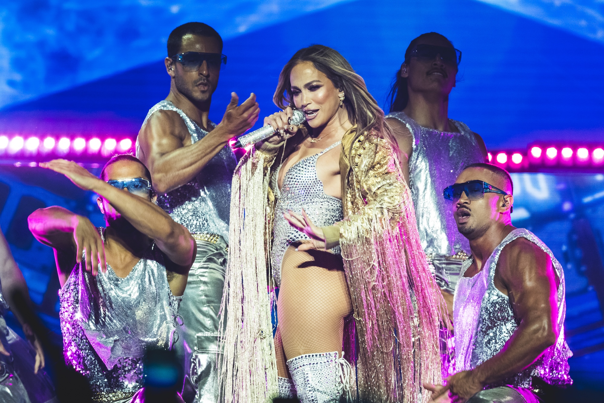 Jennifer Lopez Hits Several Sex Positions During Recent Live Show