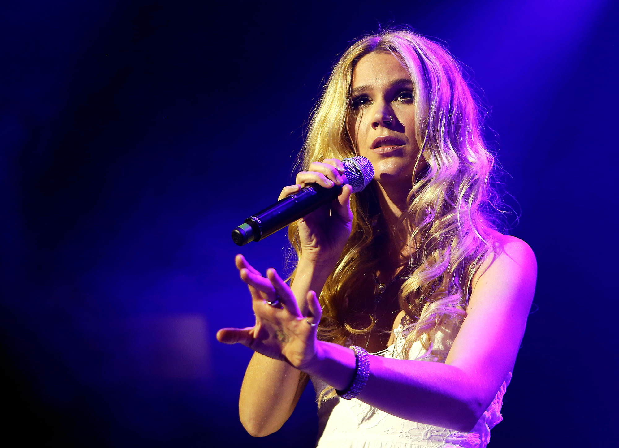 Joss Stone Details Abusive Relationship