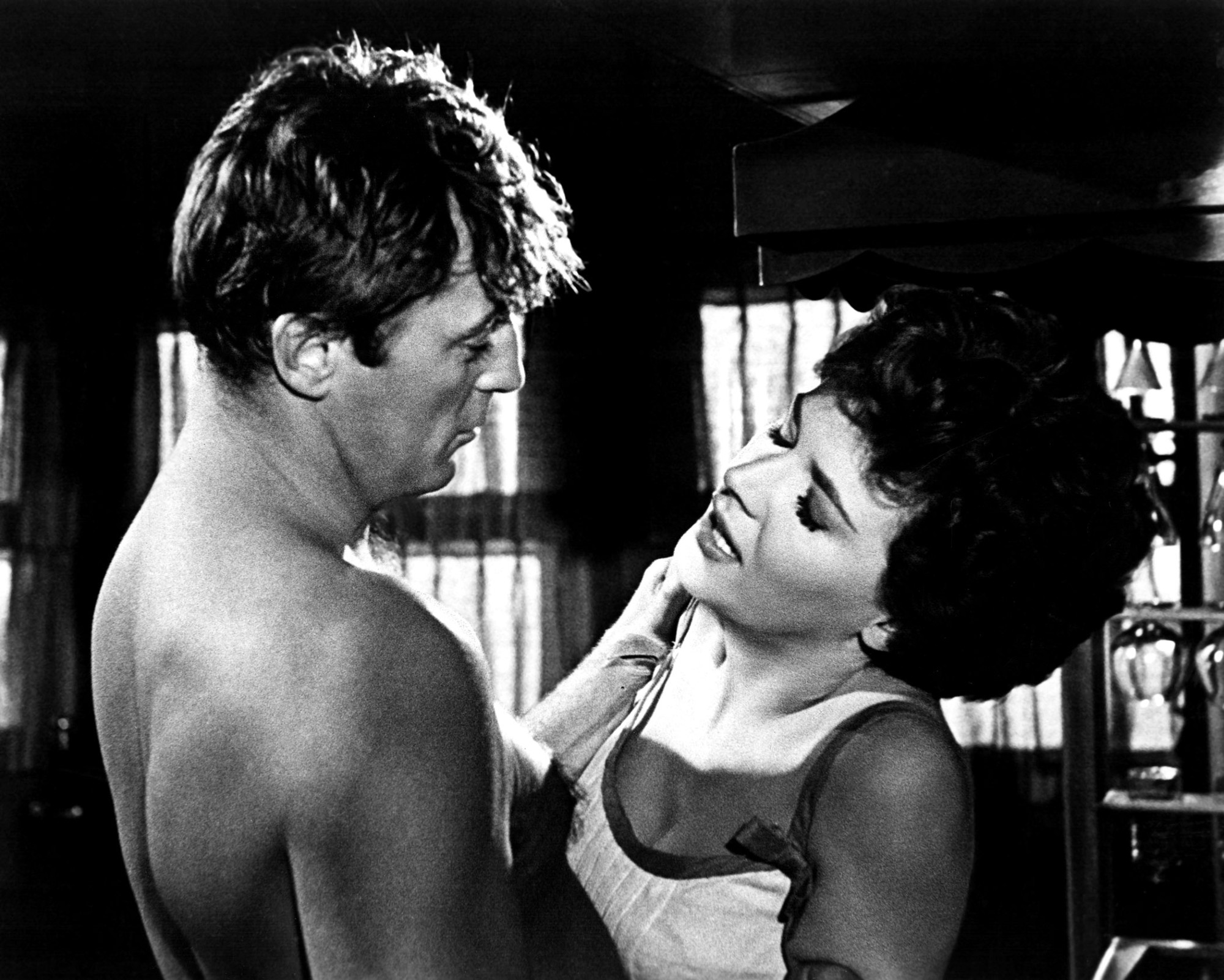 Robert Mitchum and Polly Bergen in Cape Fear