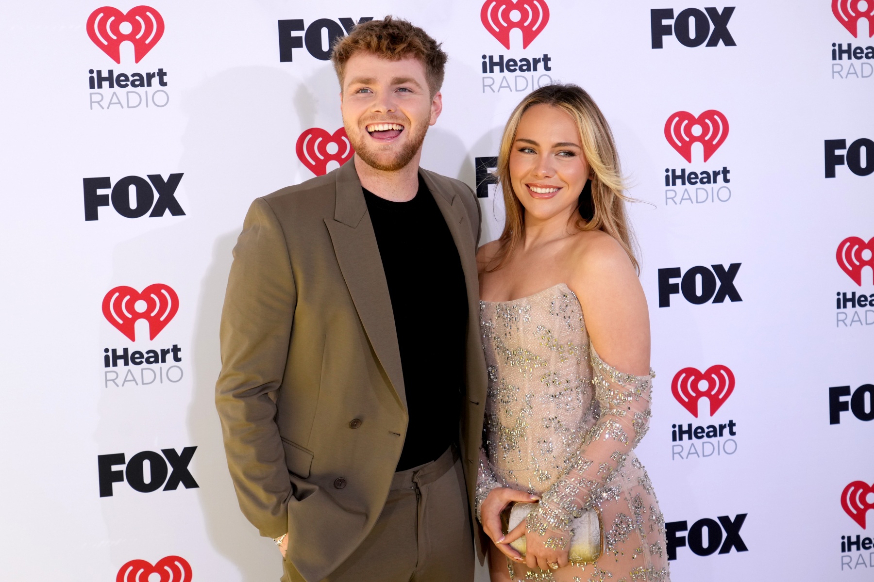 Alex Warren and Kouvr Annon Relationship Timeline: From Snapchat Friends to Ordinary Soulmates