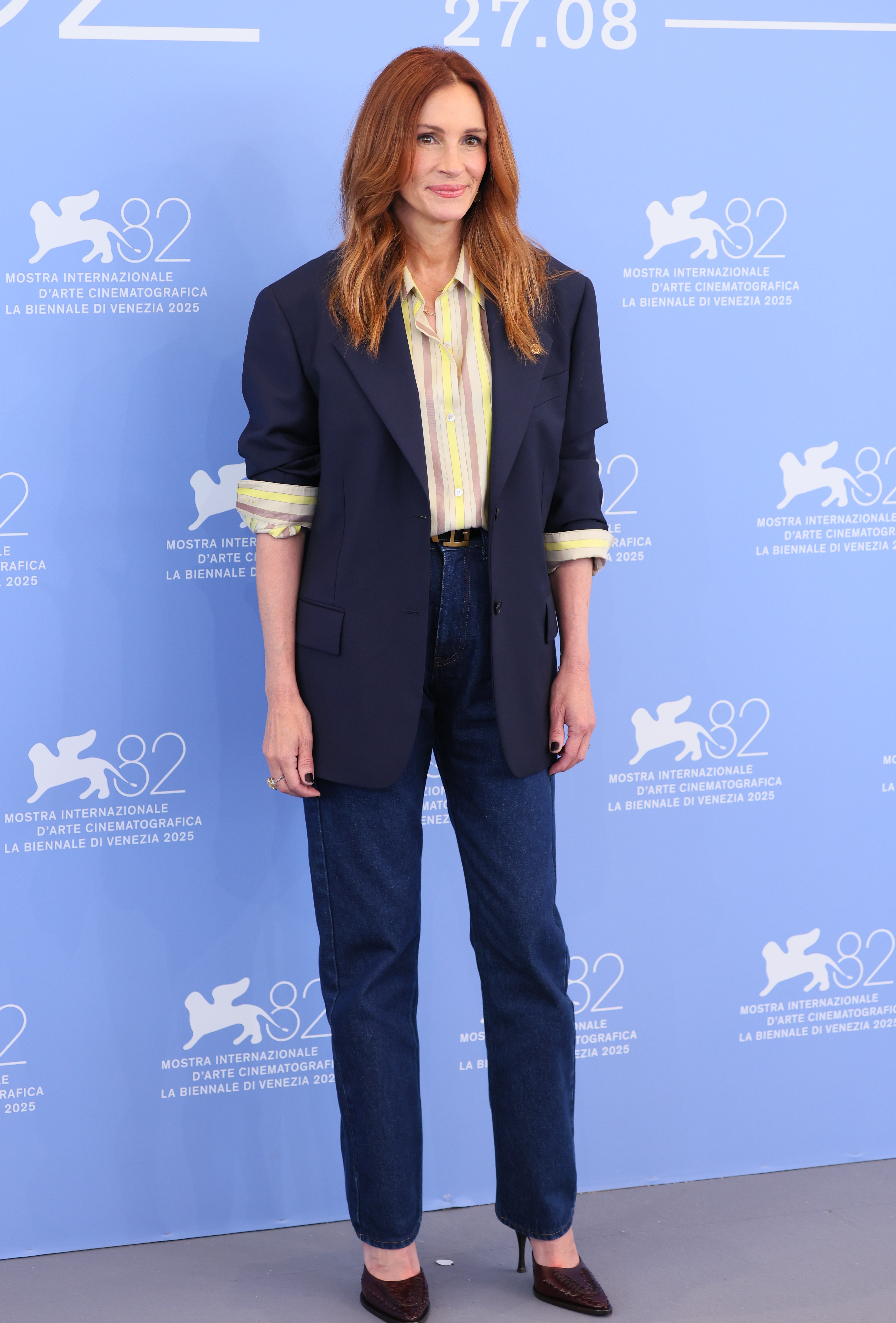 Julia Roberts attends the "After The Hunt" photocall during the 82nd Venice International Film Festival on August 29, 2025 in Venice, Italy.