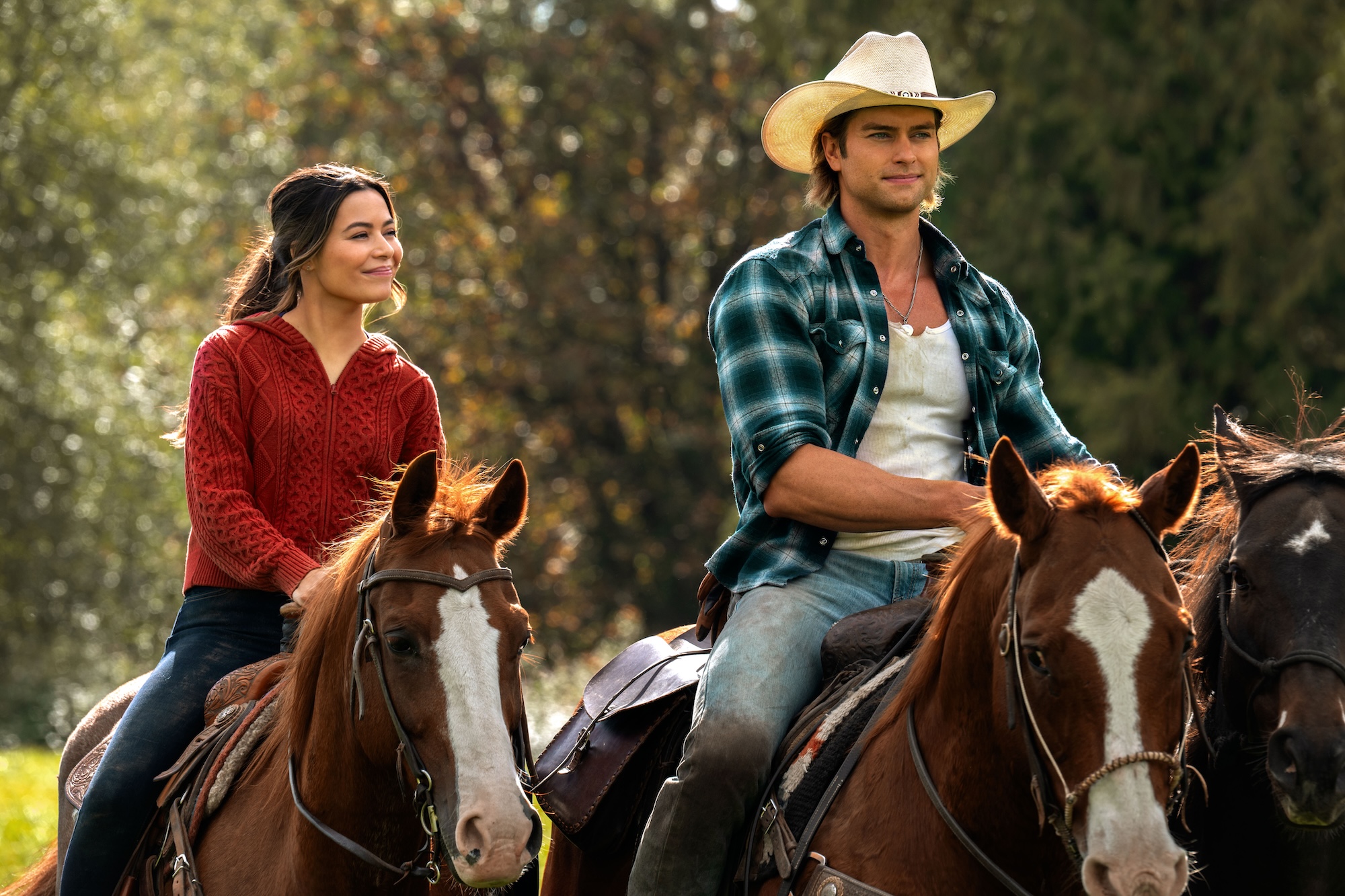 The Wrong Paris, Miranda Cosgrove and Pierson Fode