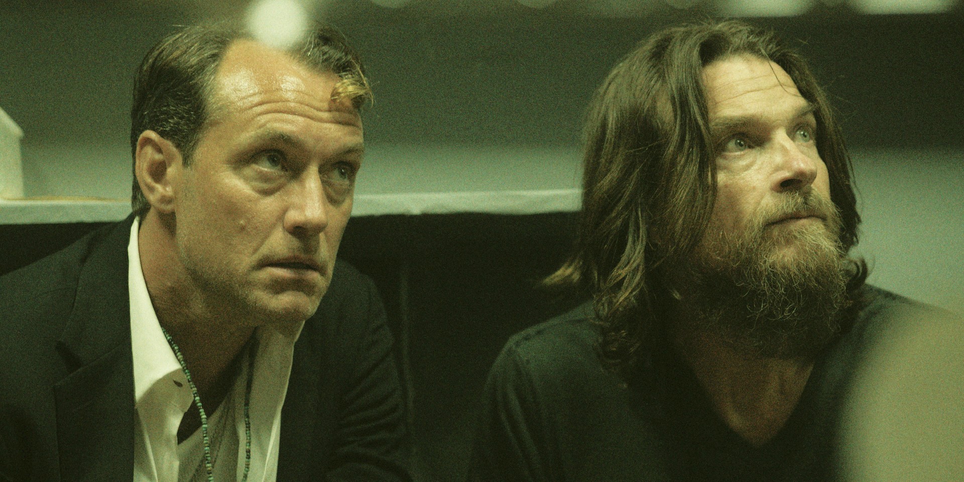 Jude Law and Jason Bateman in Black Rabbit