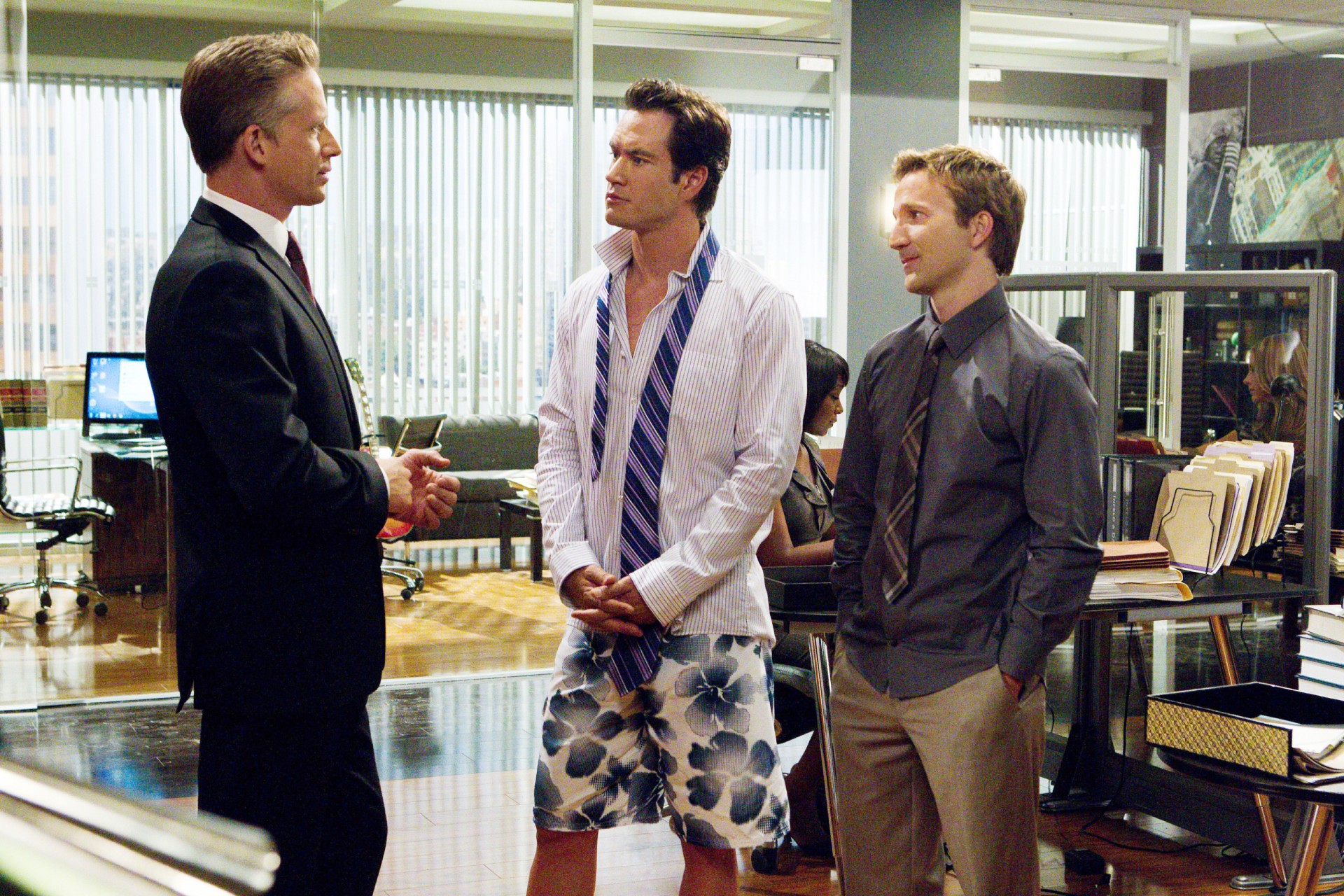 Reed Diamond, Mark Paul Gosselaar, Breckin Meyer in Franklin & Bash