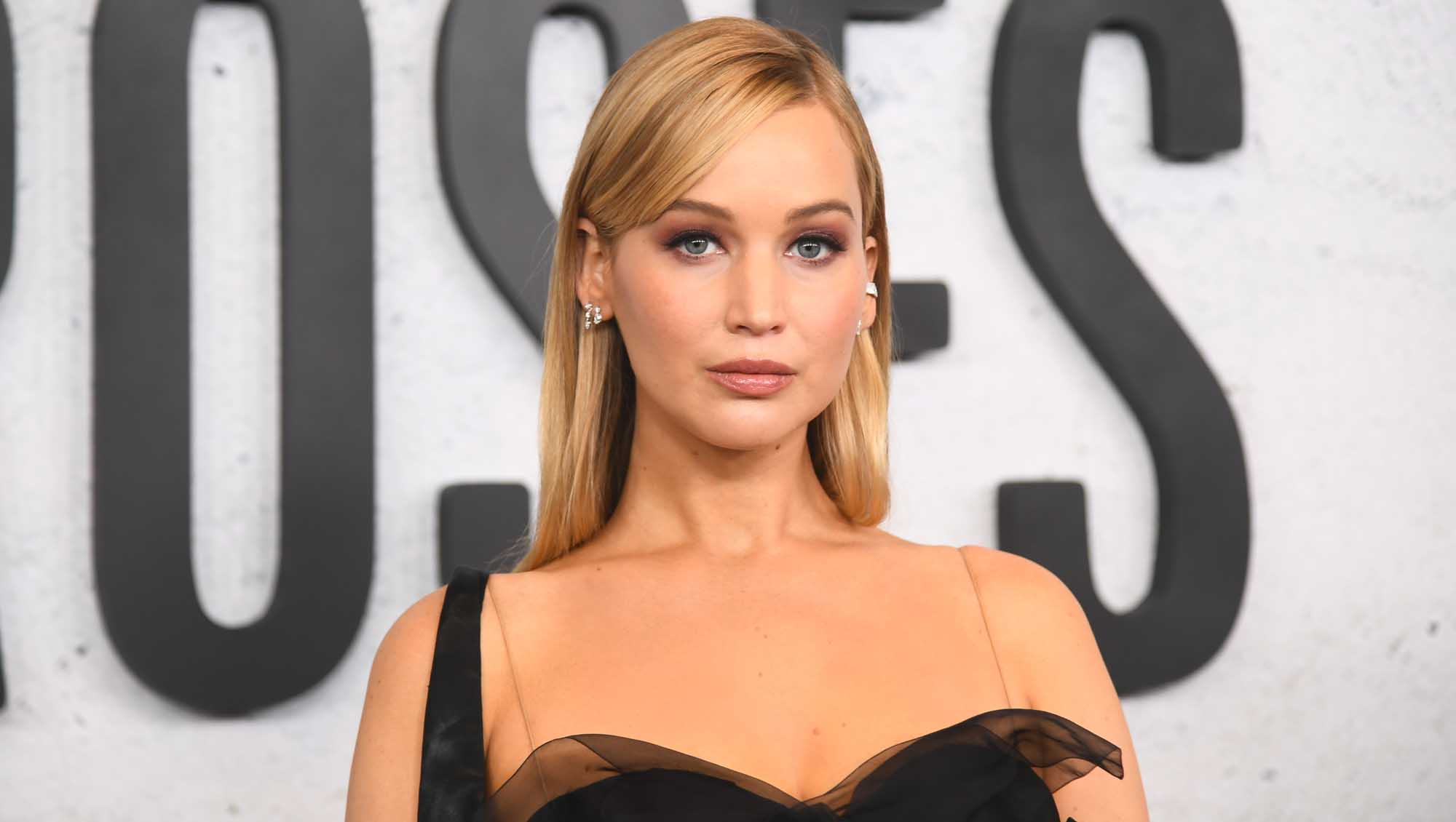 Jennifer Lawrence Satchel Handbag Lookalike