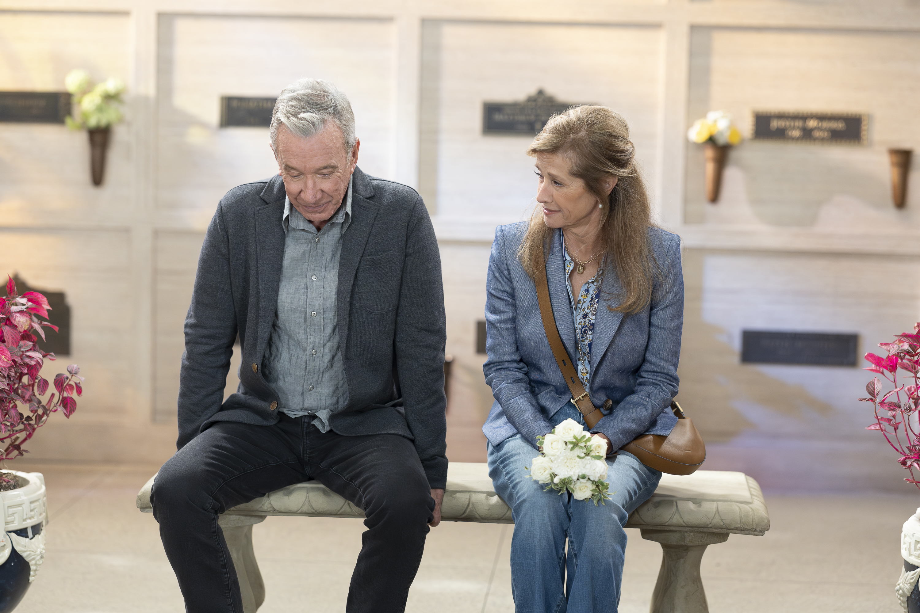 Tim Allen Mourns Major Loss in 'Shifting Gears' Season 2 Premiere Photos