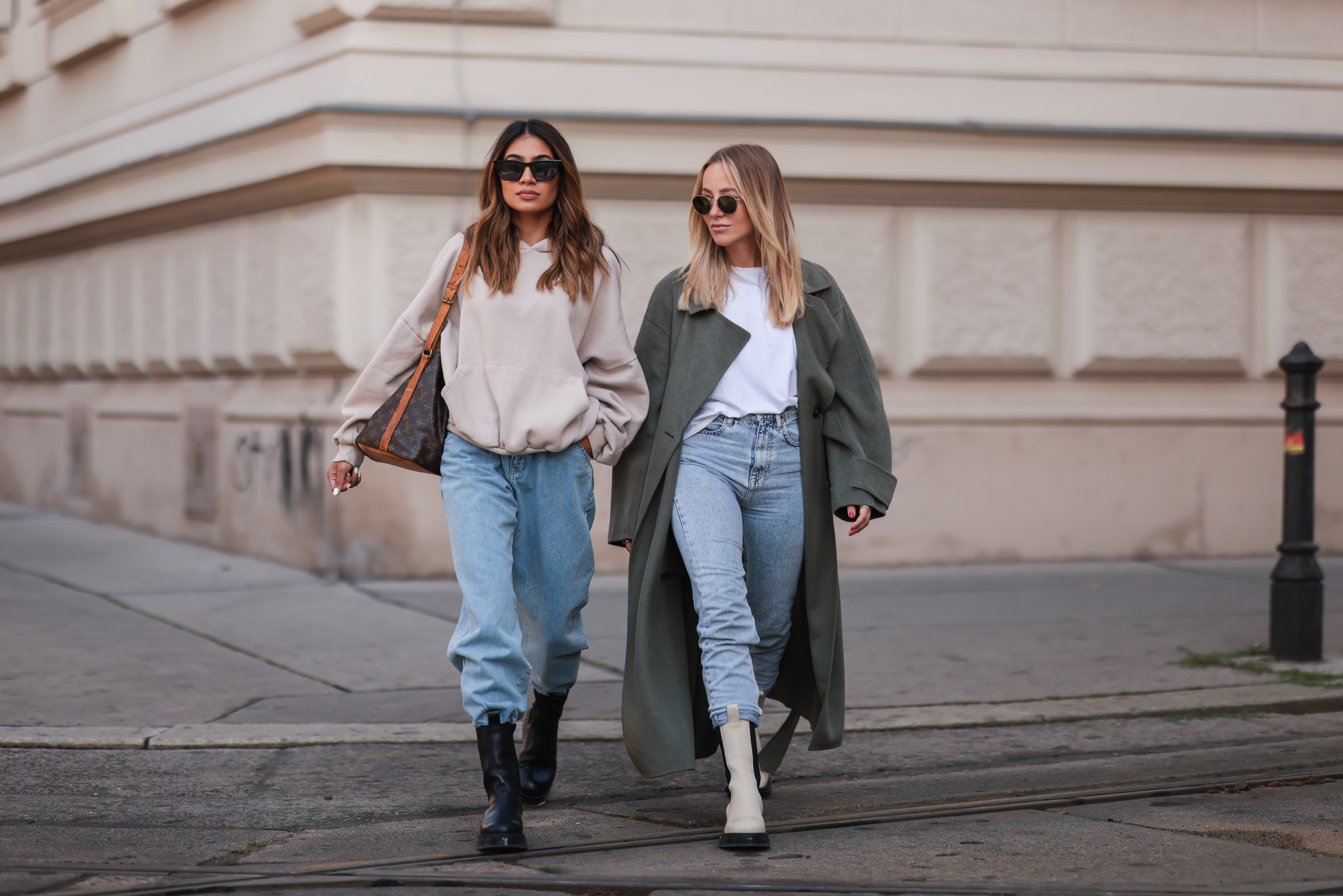 chelsea boots