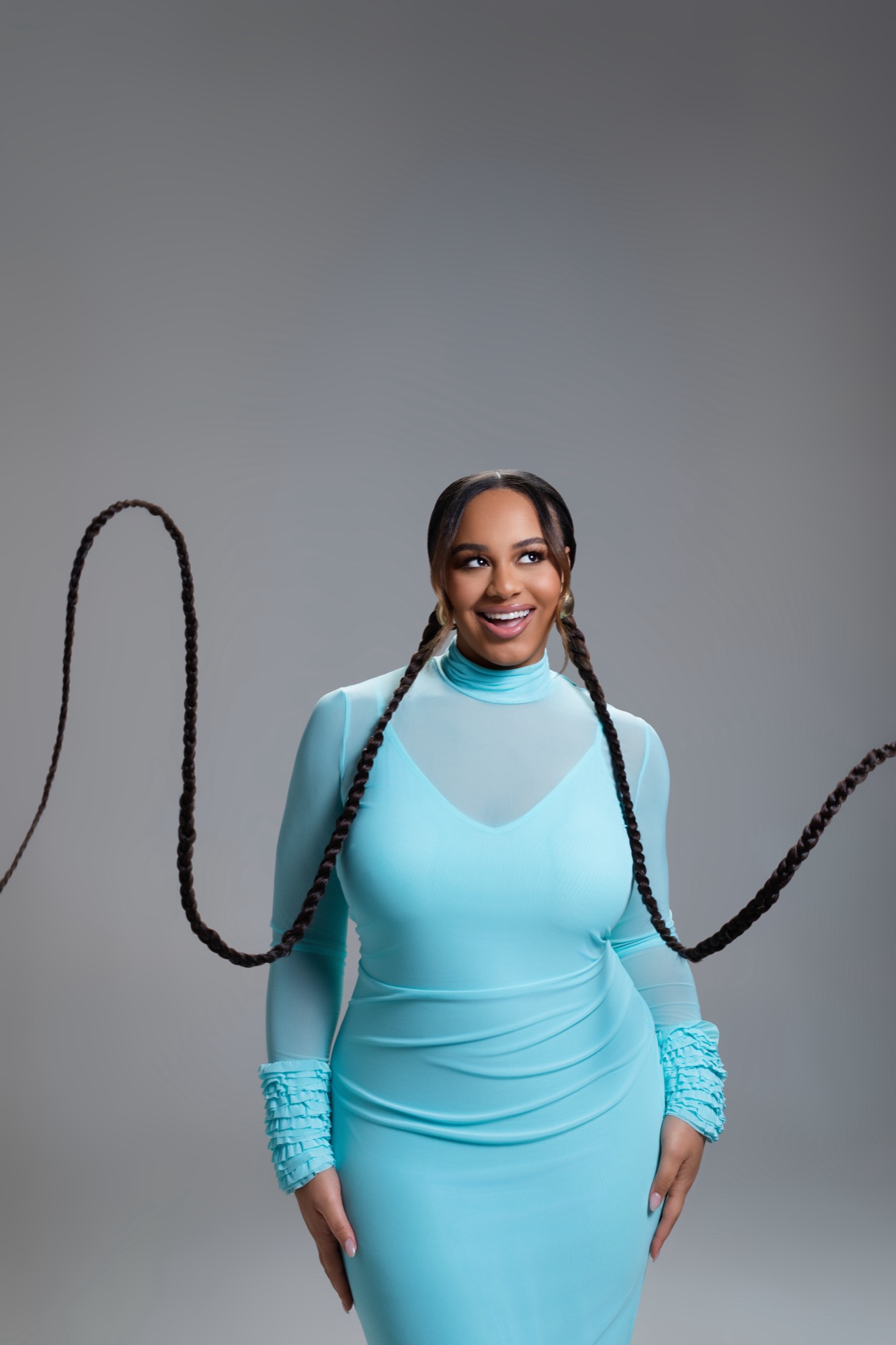 Nia Sioux Feature 1.jpg