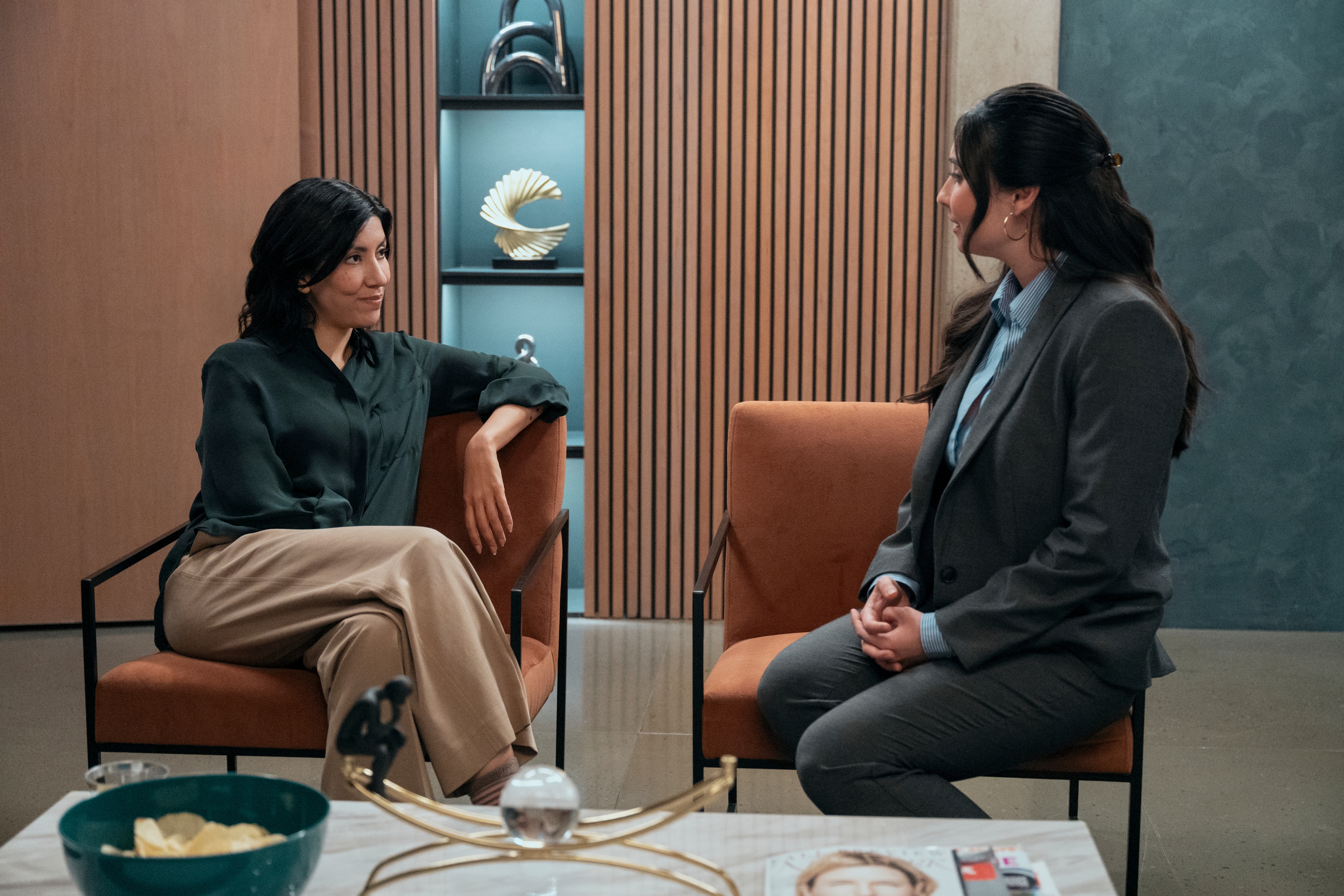 Lilah Estrada Gushes Over 'Man on the Inside' Romance With Stephanie Beatriz