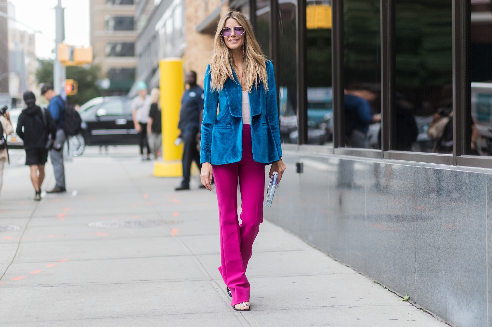 high-waisted pants