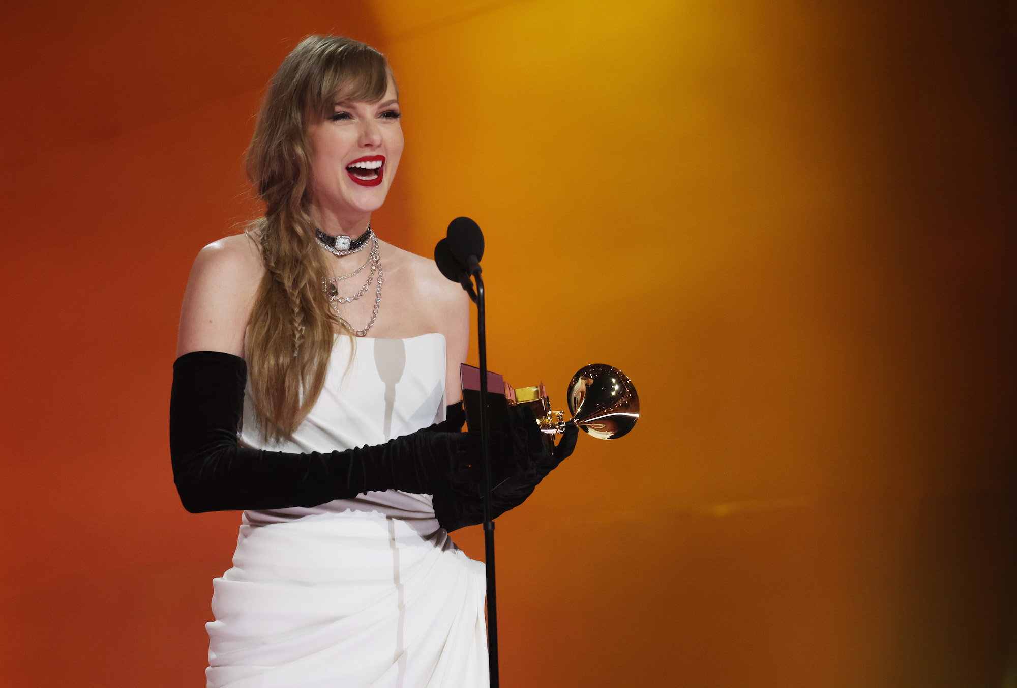 Taylor-Swift-Grammys-GettyImages-1986535927.