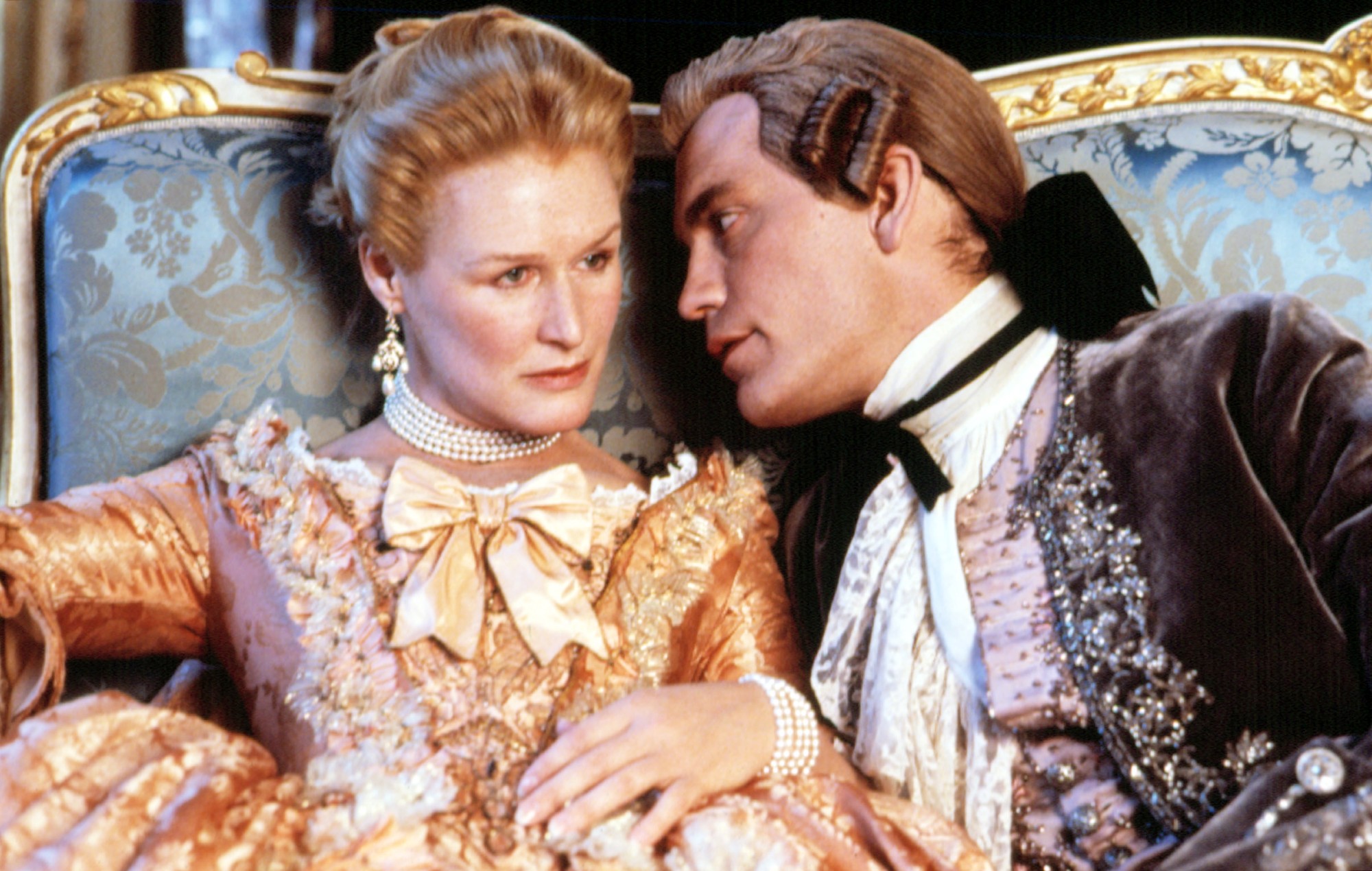 Glenn Close and John Malkovich in Dangerous Liaisons