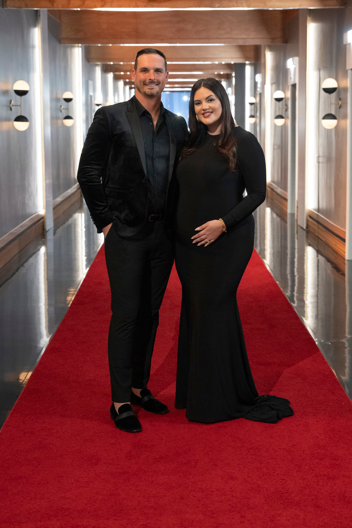 Alexa-and-Brennon-LIB_S6_Reunion_00548R_Crop