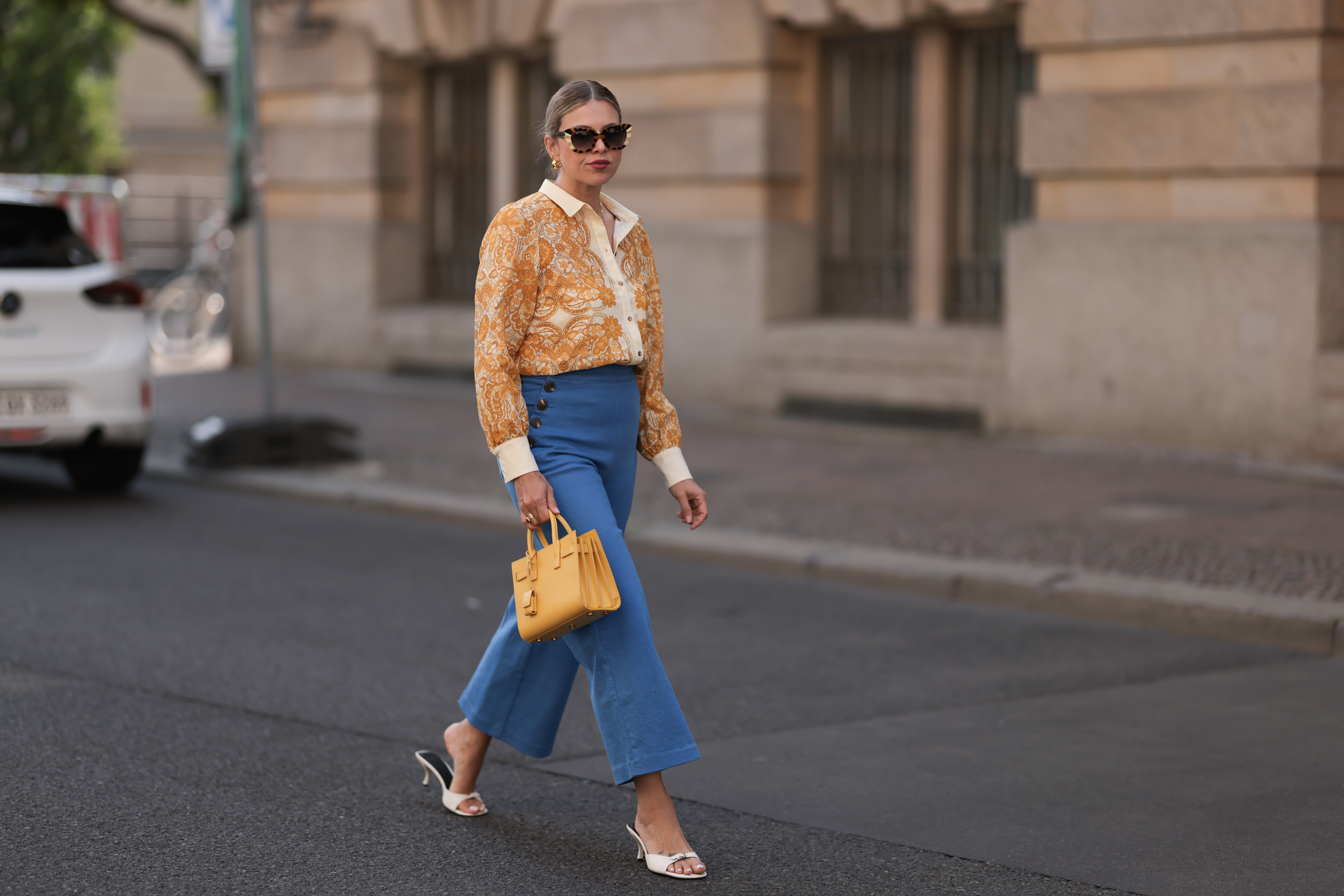 blouse