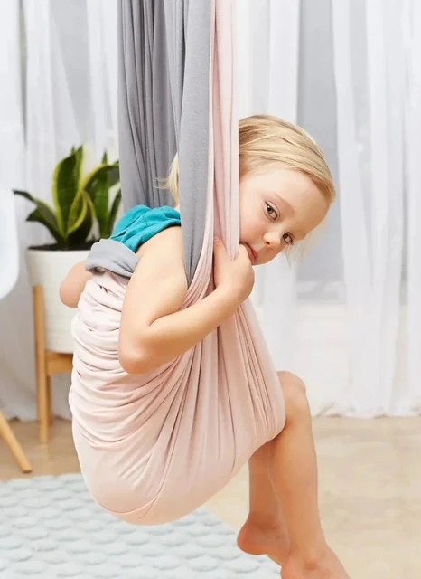 SmartPlayroom Swing