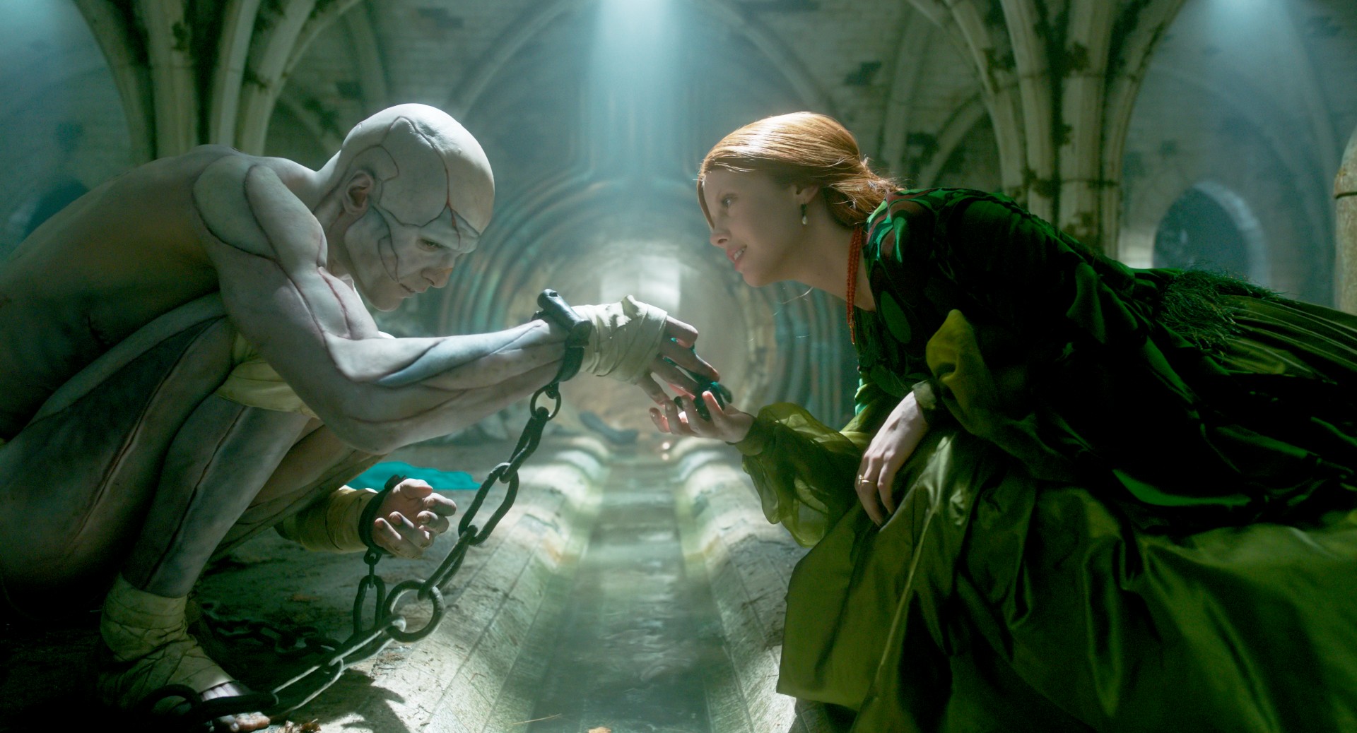 Jacob Elordi and Mia Goth in Frankenstein